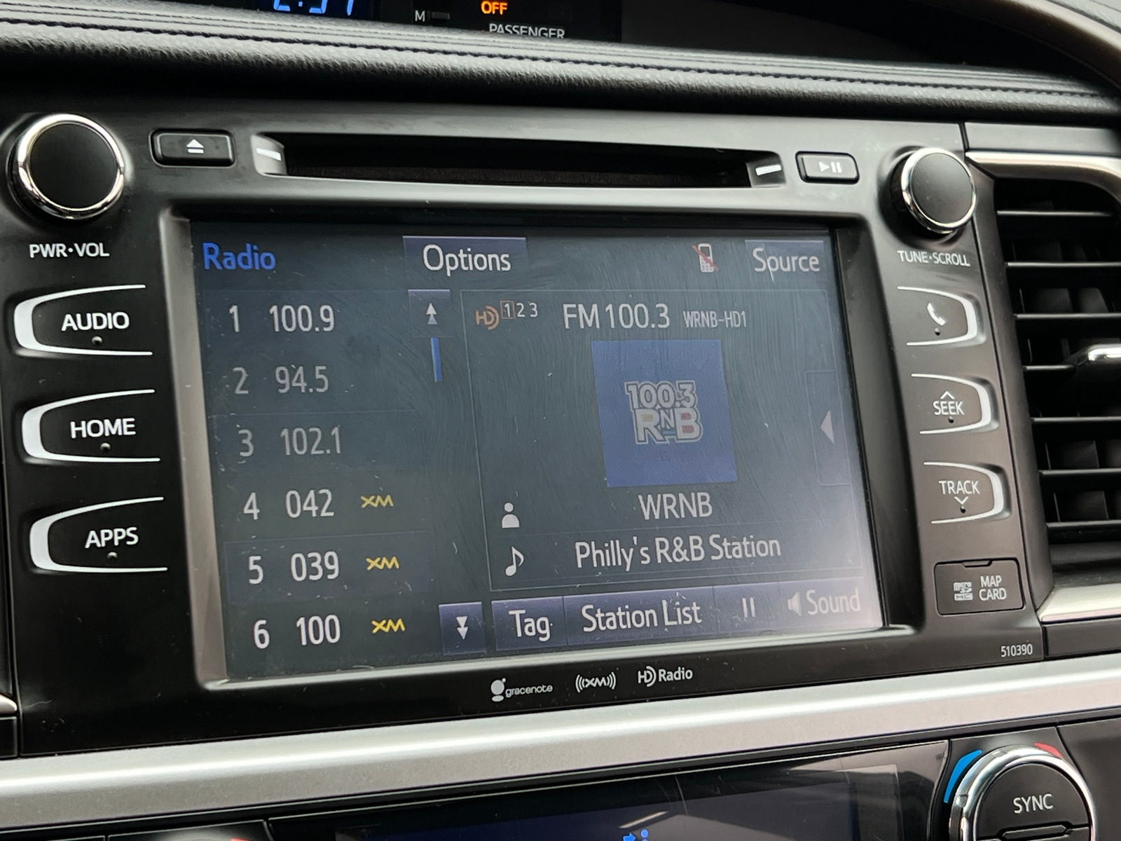 Thumbnail: 2019 Toyota Highlander - 3