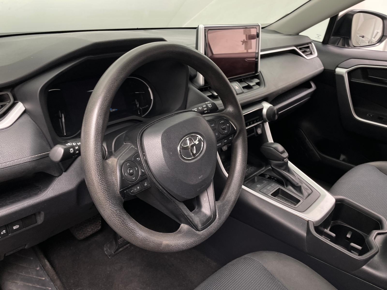 Thumbnail: 2024 Toyota RAV4 - 5