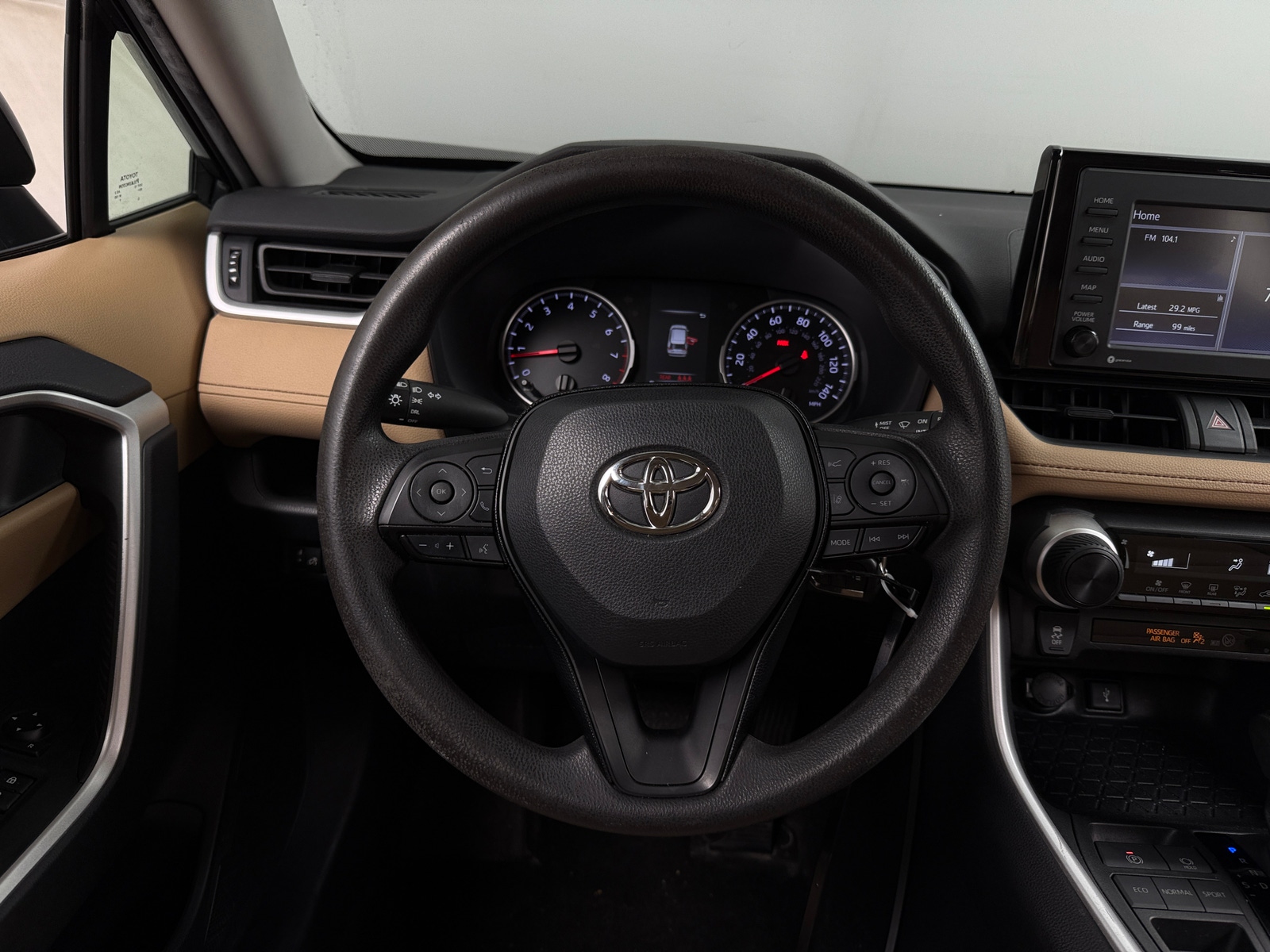 Thumbnail: 2021 Toyota RAV4 - 5