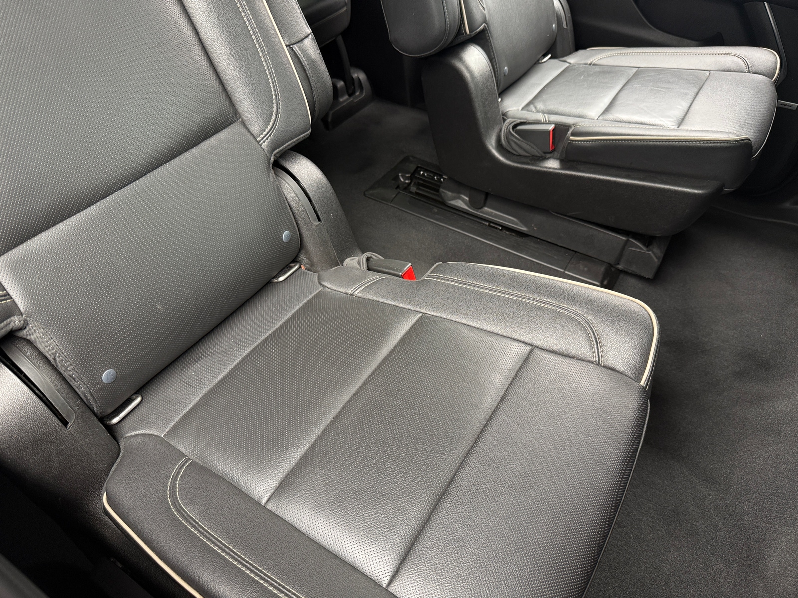 Thumbnail: 2021 GMC Yukon XL - 5