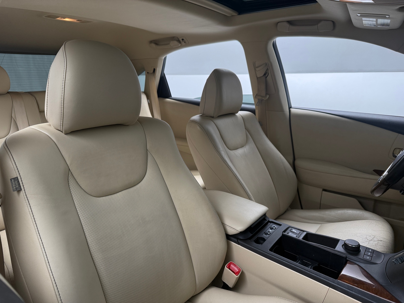 Thumbnail: 2014 Lexus RX - 2