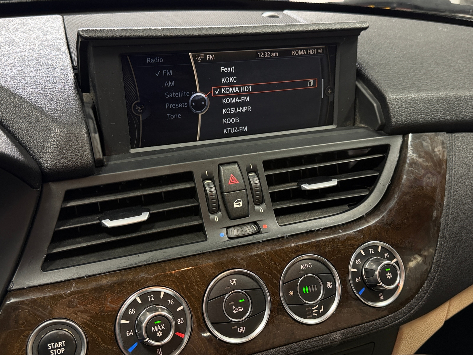 Thumbnail: 2011 BMW Z4 - 4