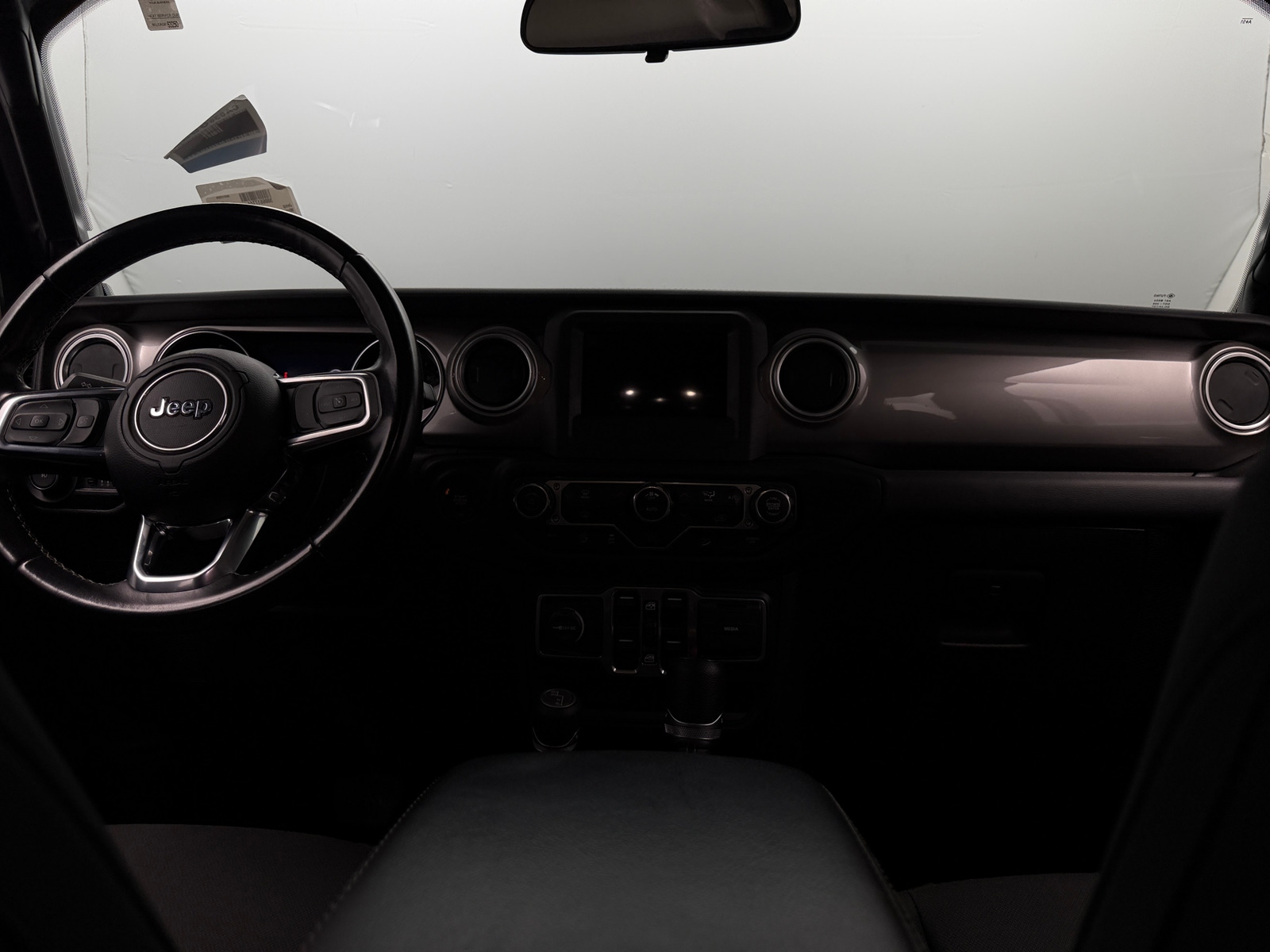 Thumbnail: 2020 Jeep Wrangler - 3