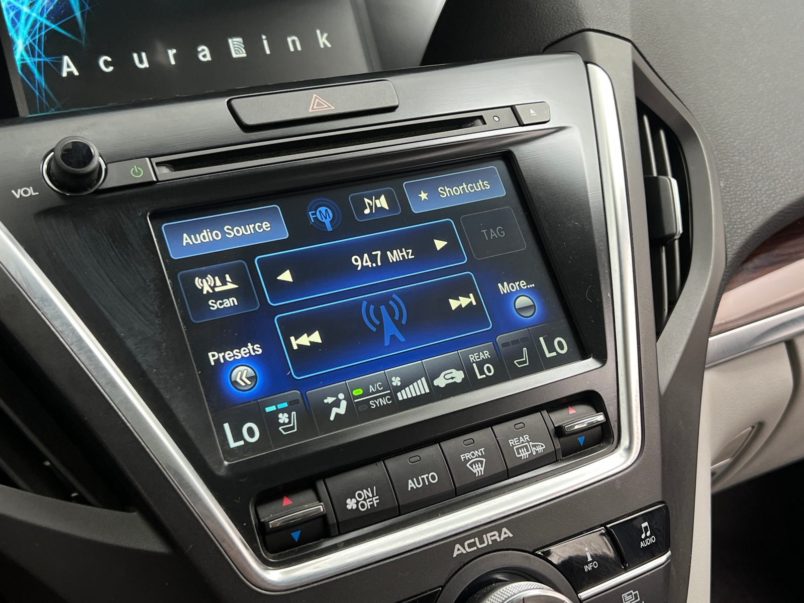 Thumbnail: 2016 Acura MDX - 3