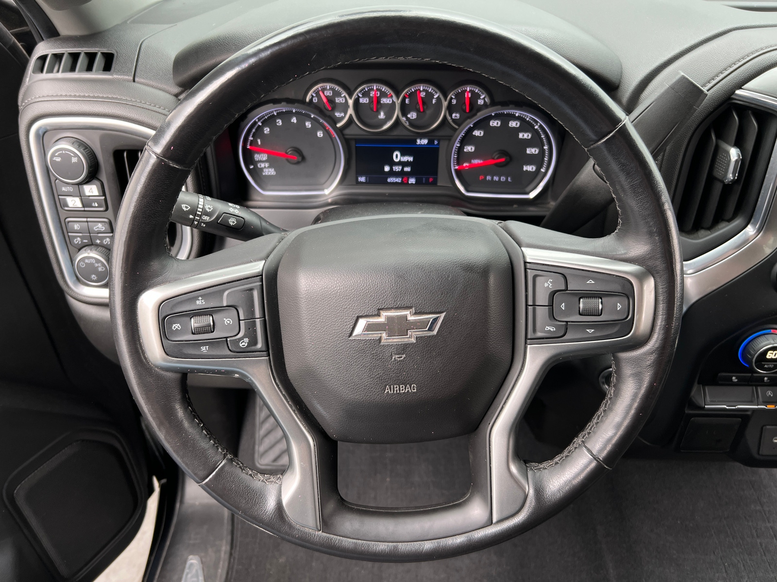 Thumbnail: 2019 Chevrolet Silverado 1500 - 5