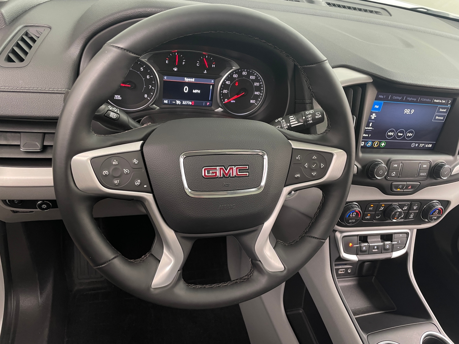 Thumbnail: 2024 GMC Terrain - 4