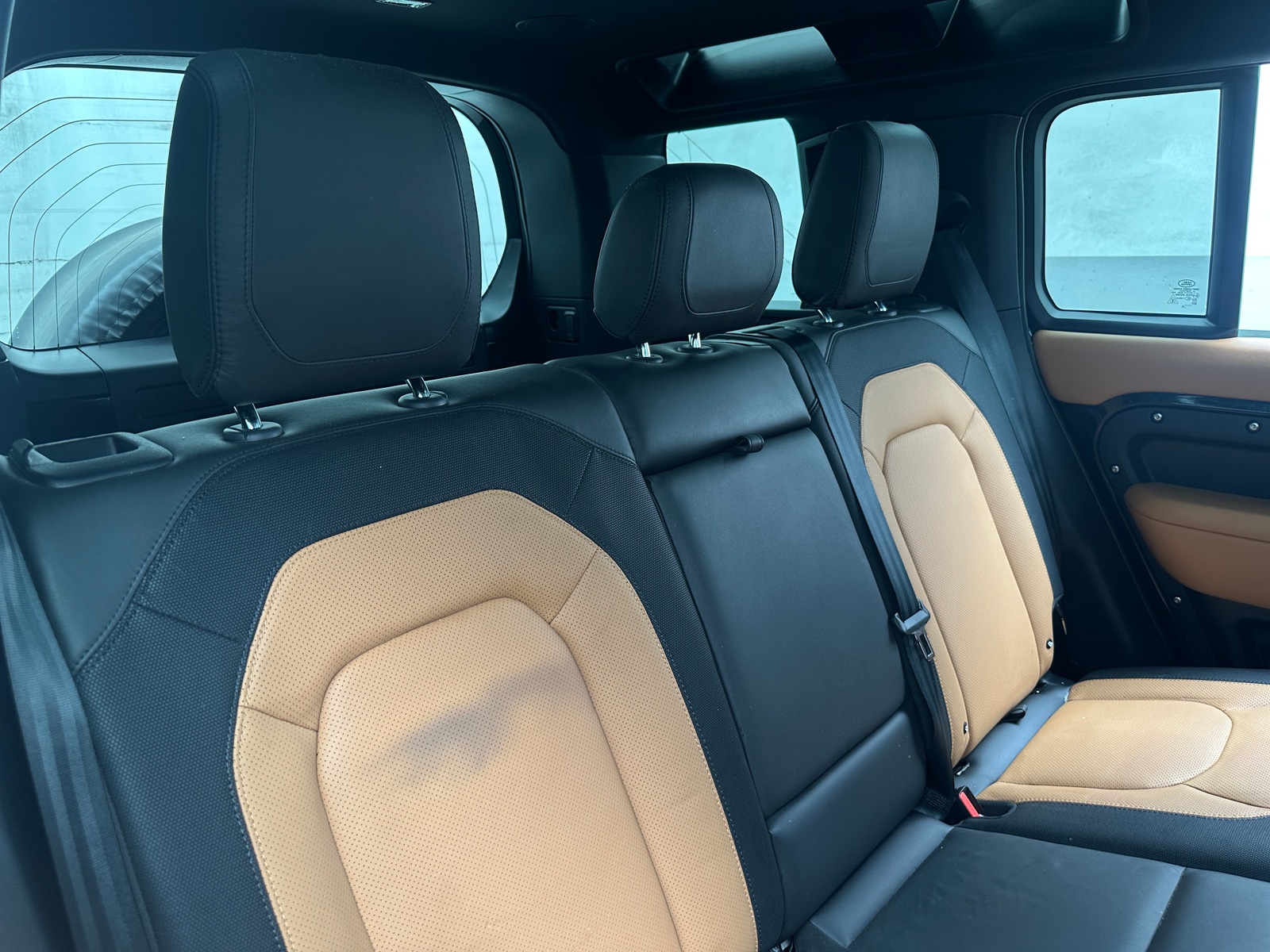 Thumbnail: 2024 Land Rover Defender - 5