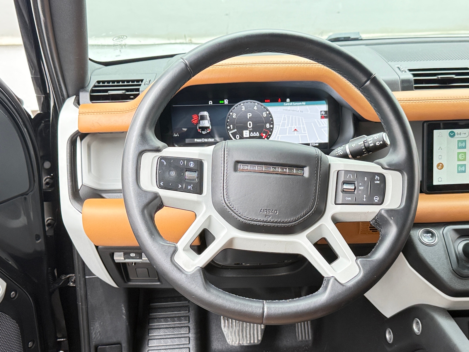 Thumbnail: 2024 Land Rover Defender - 4