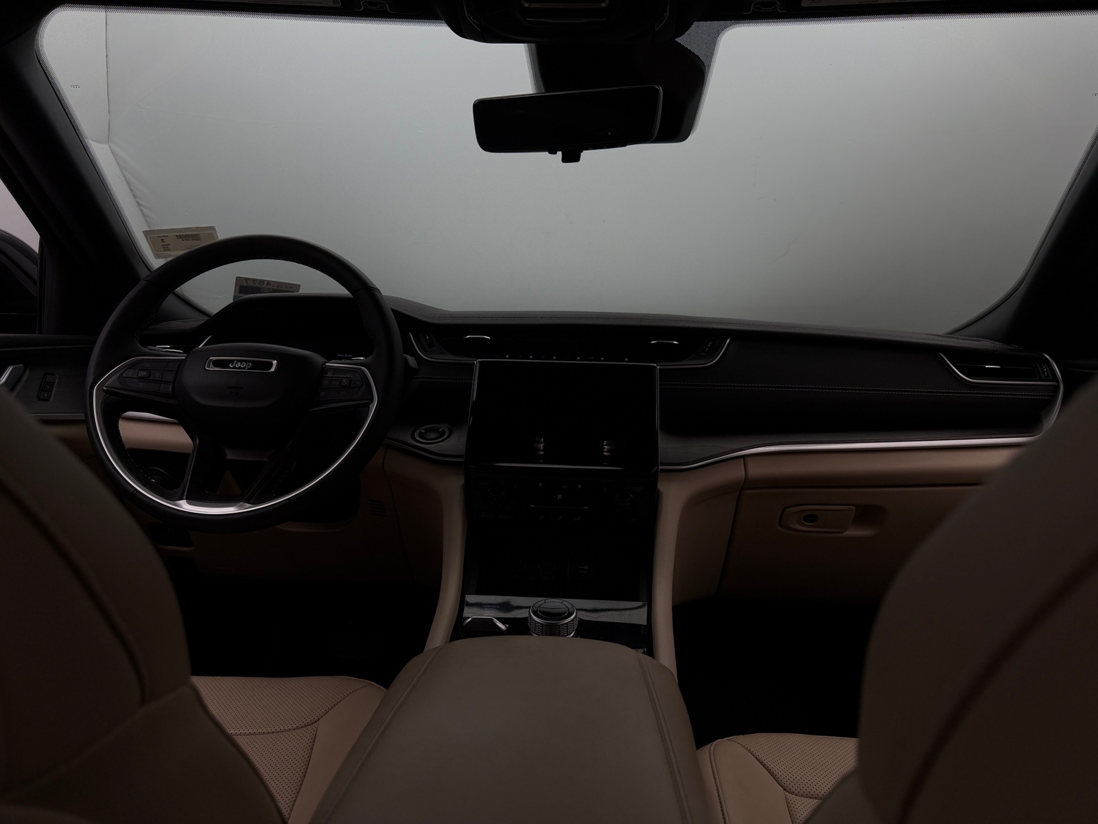 Thumbnail: 2023 Jeep Grand Cherokee L - 2