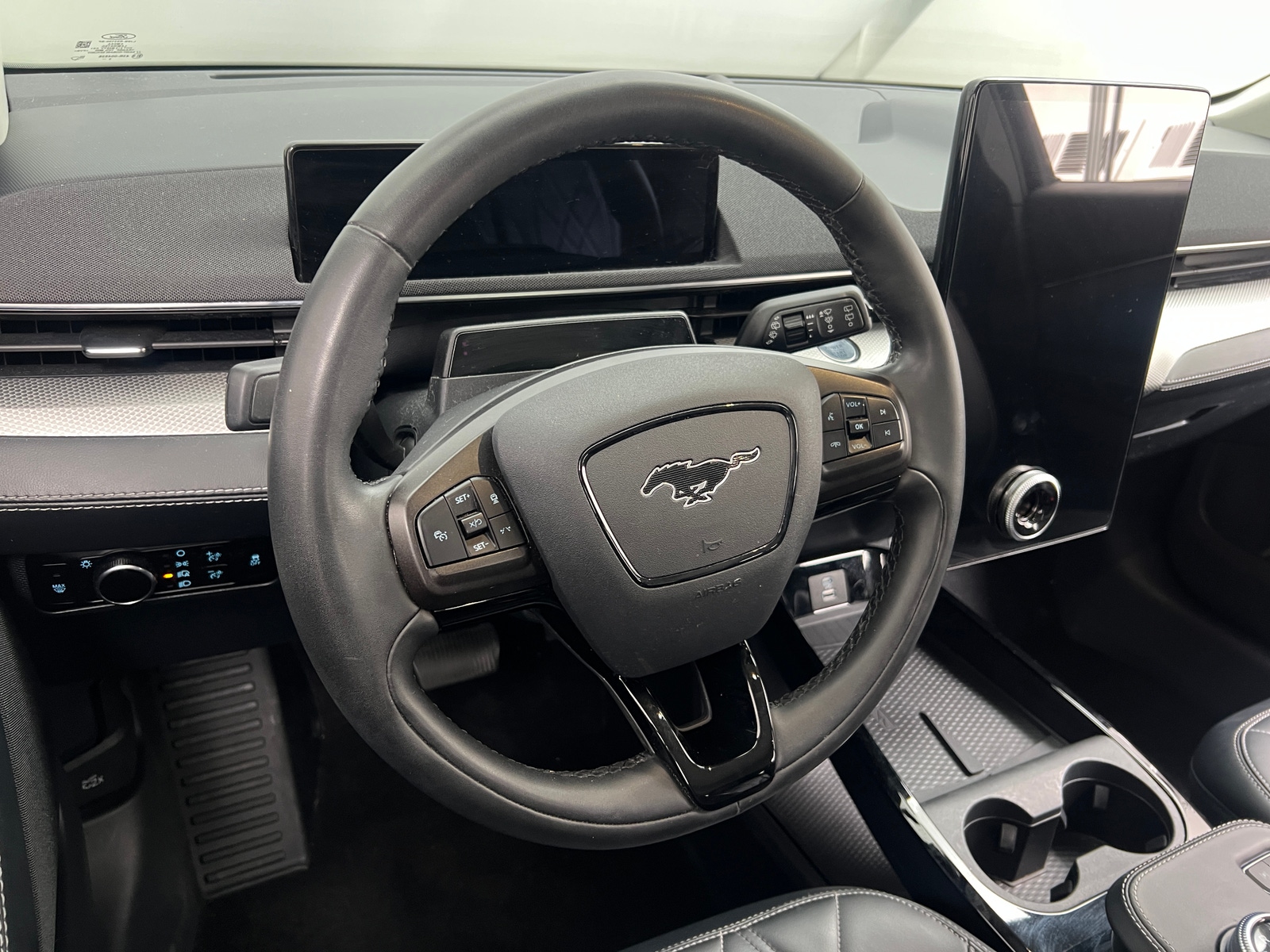 Thumbnail: 2023 Ford Mustang Mach-E - 4