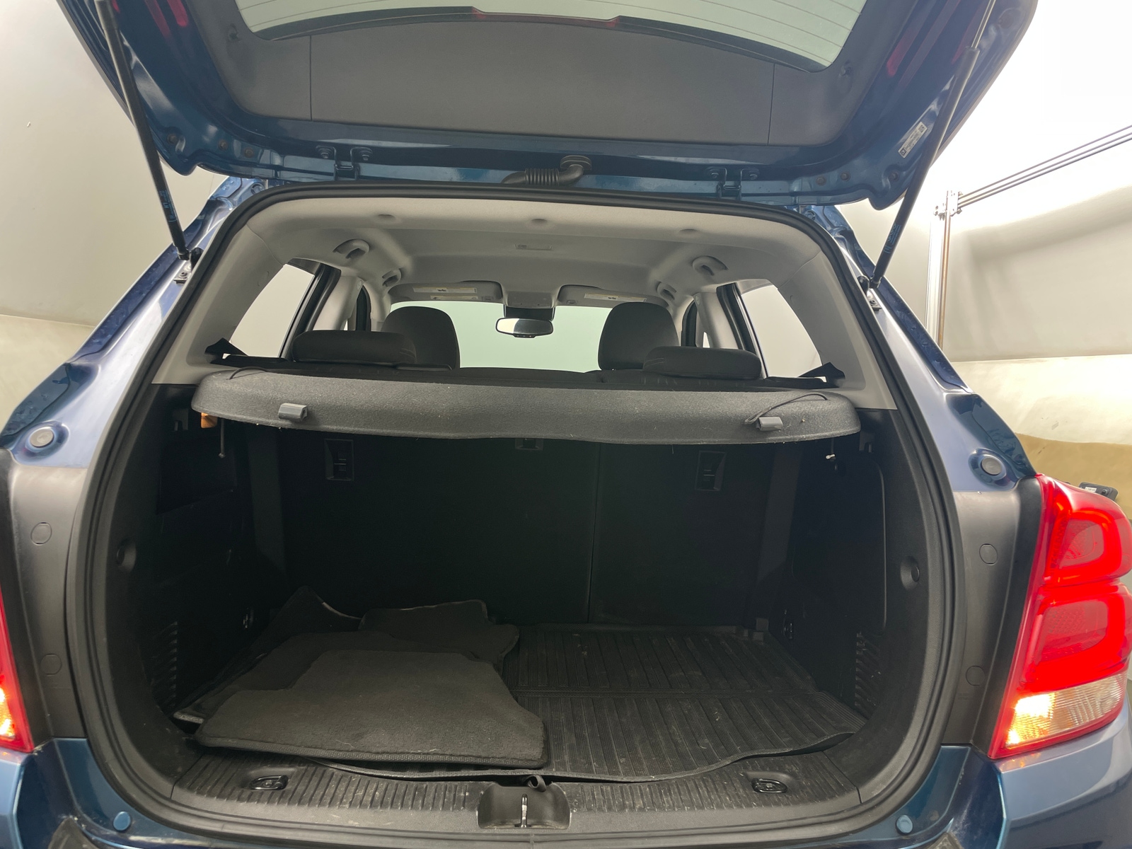 Thumbnail: 2019 Chevrolet Trax - 7