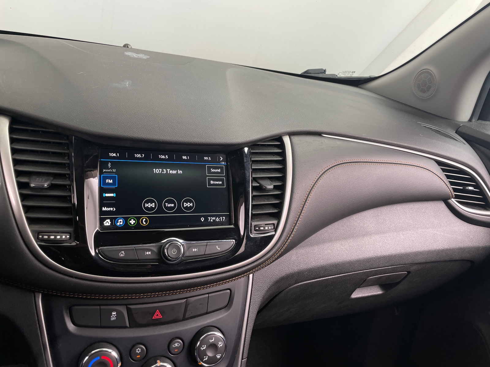 Thumbnail: 2019 Chevrolet Trax - 4