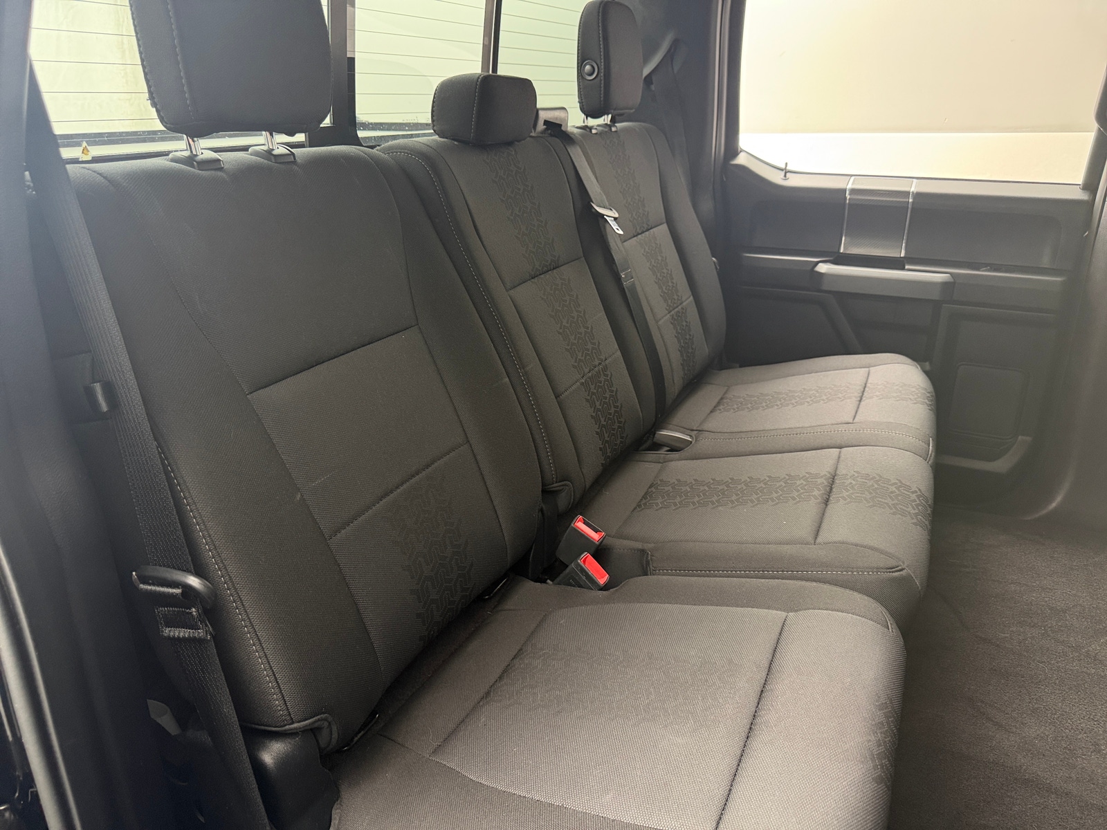 Thumbnail: 2018 Ford Econoline - 6