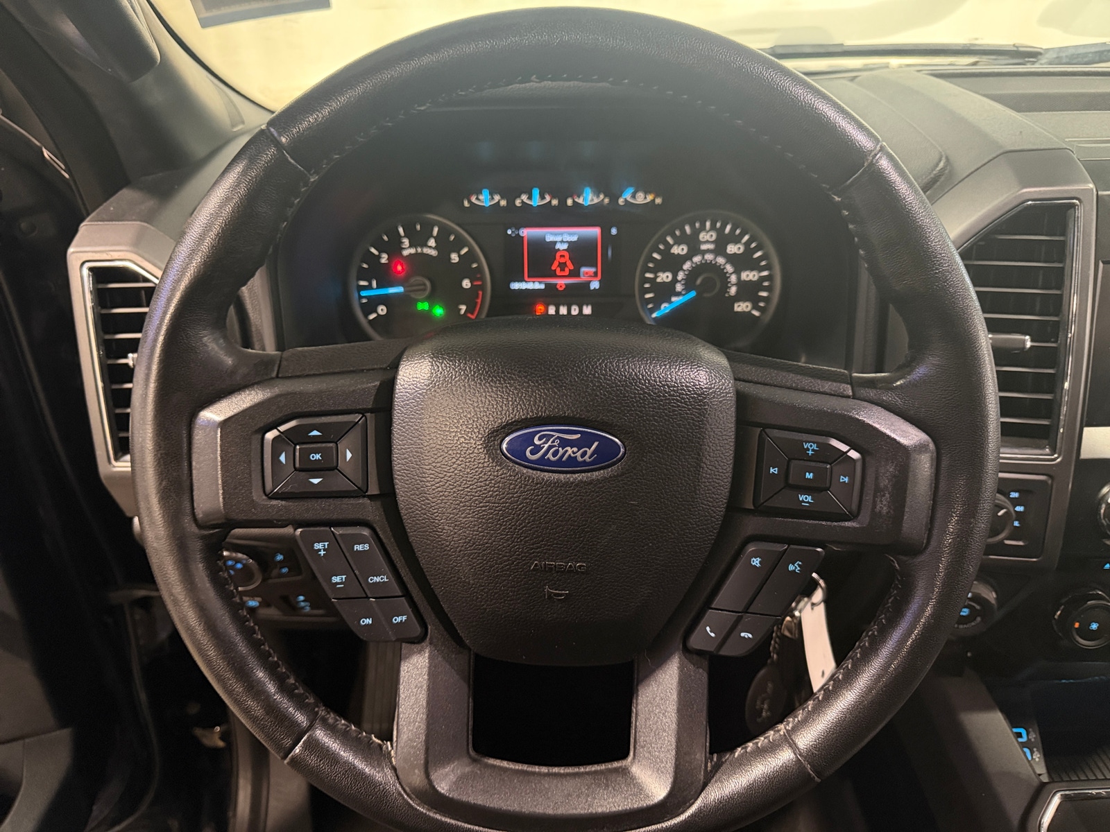 Thumbnail: 2018 Ford Econoline - 5