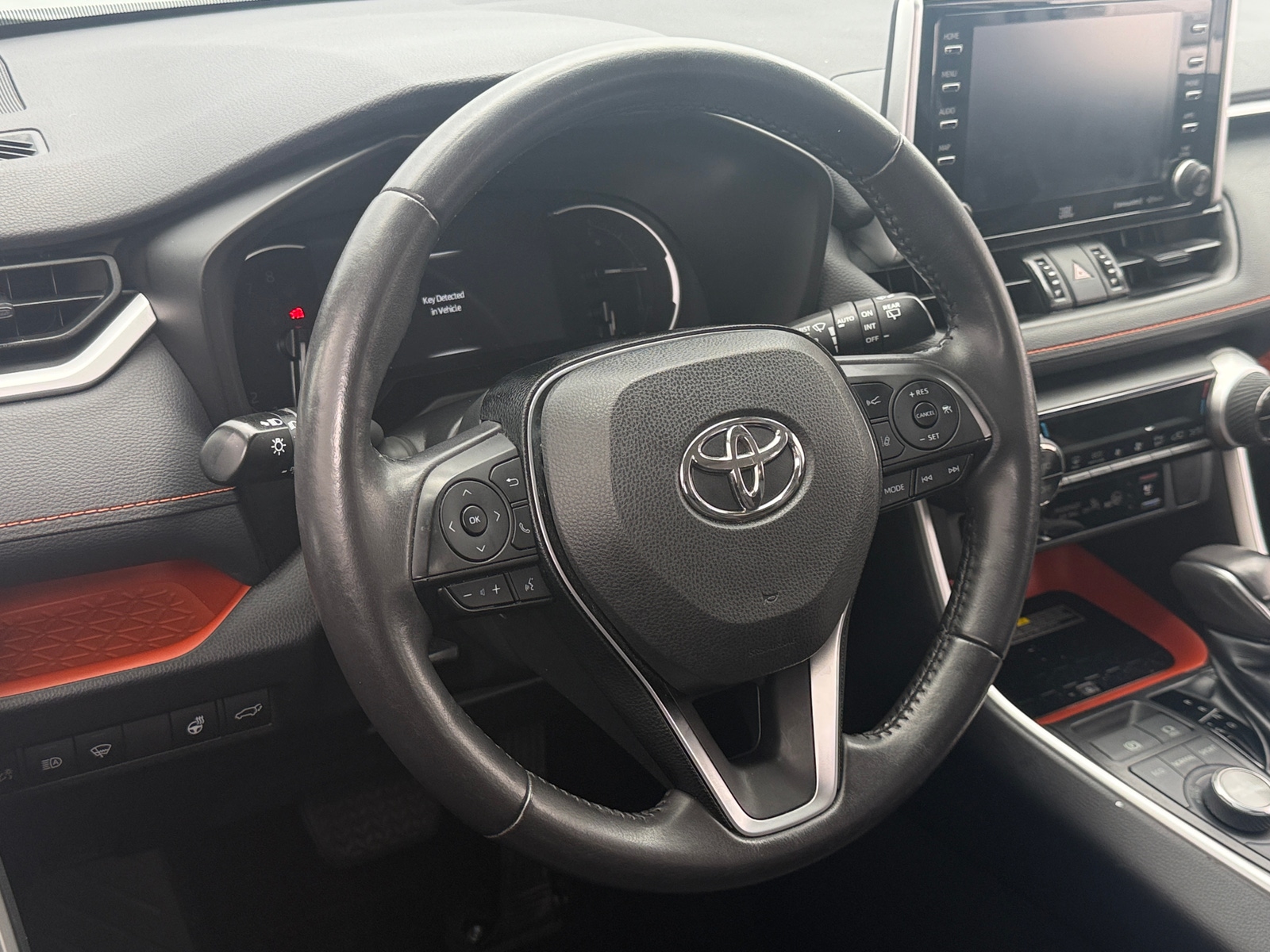 Thumbnail: 2019 Toyota RAV4 - 4