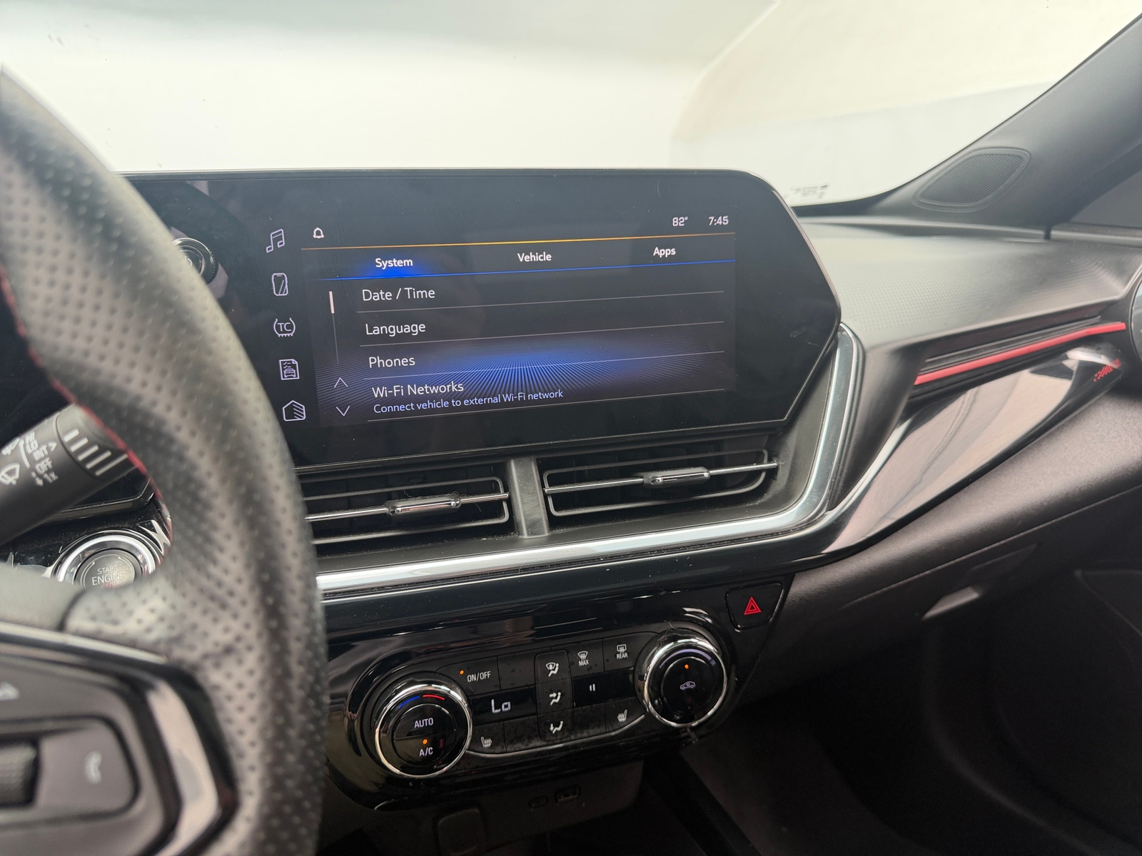 Thumbnail: 2025 Chevrolet Trax - 3