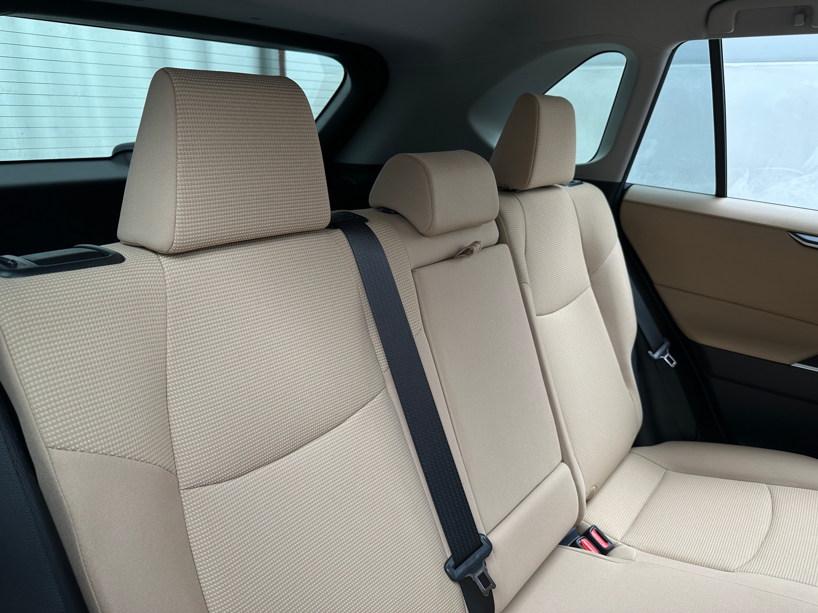 Thumbnail: 2019 Toyota RAV4 - 6