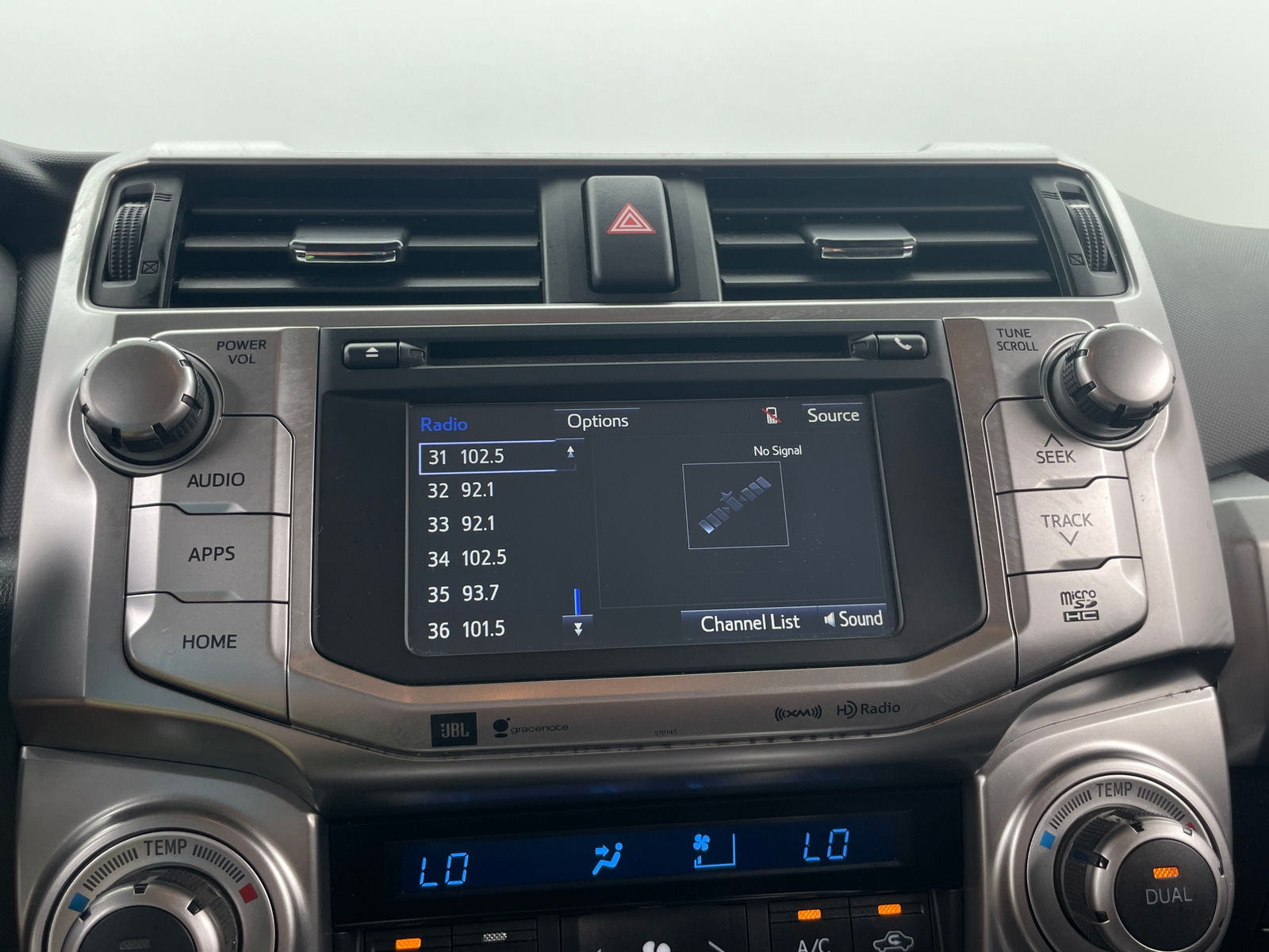 Thumbnail: 2018 Toyota 4Runner - 3