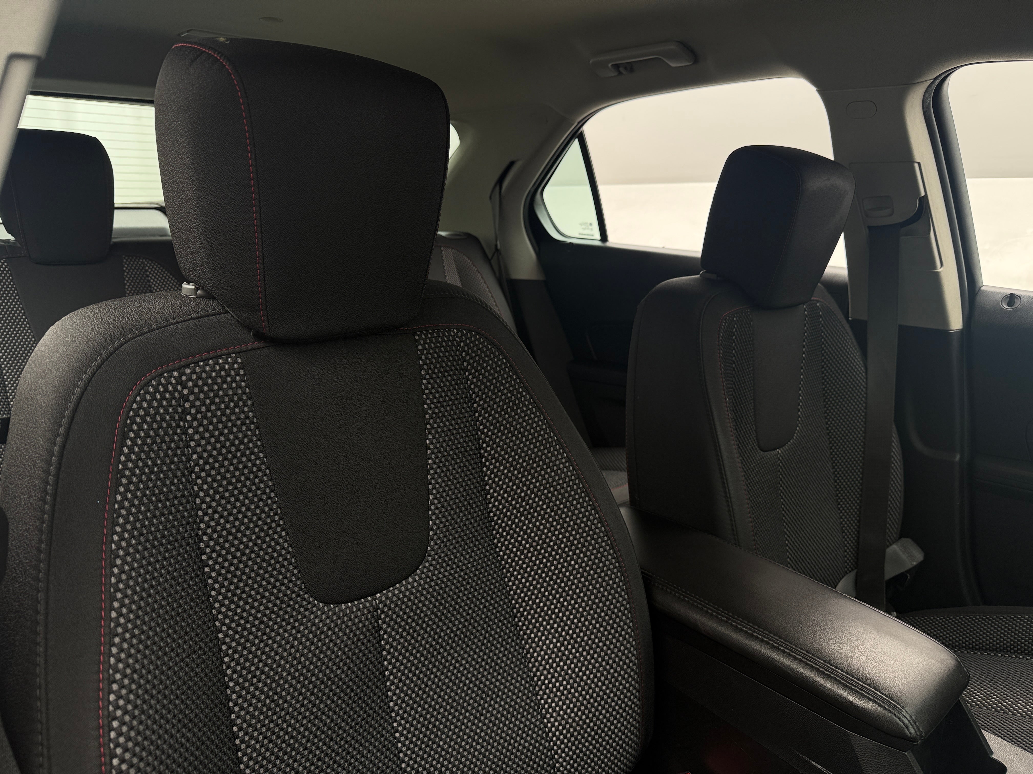 Used 2017 Chevrolet Equinox LS with VIN 2GNALBEK0H1616189 for sale in Pewaukee, WI
