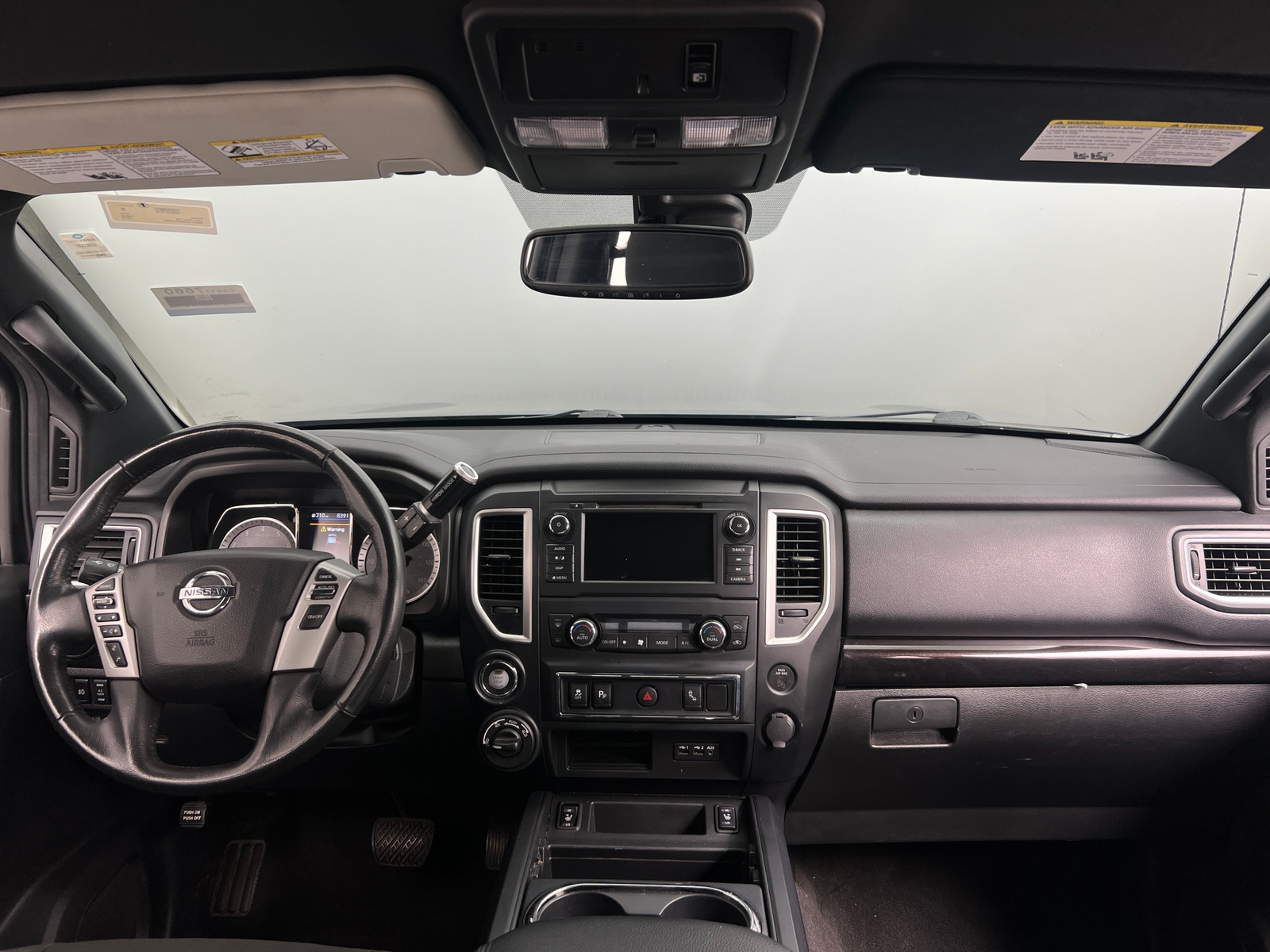Thumbnail: 2019 Nissan Titan - 3