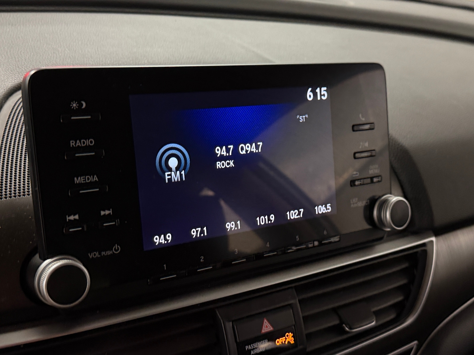 Thumbnail: 2019 Honda Accord - 4