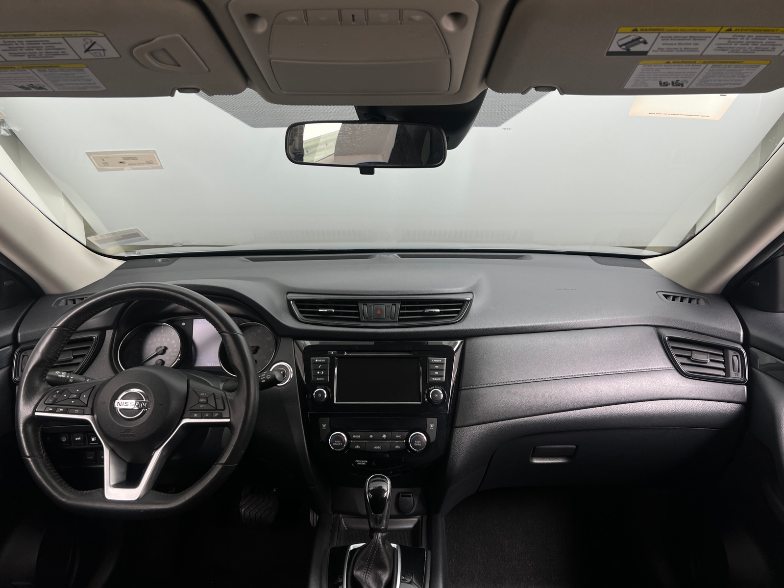 Thumbnail: 2019 Nissan Rogue - 3
