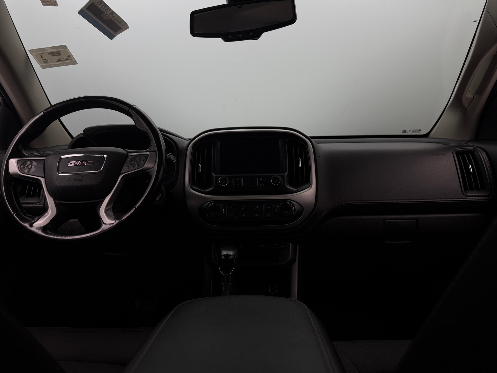 Thumbnail: 2022 GMC Canyon - 3