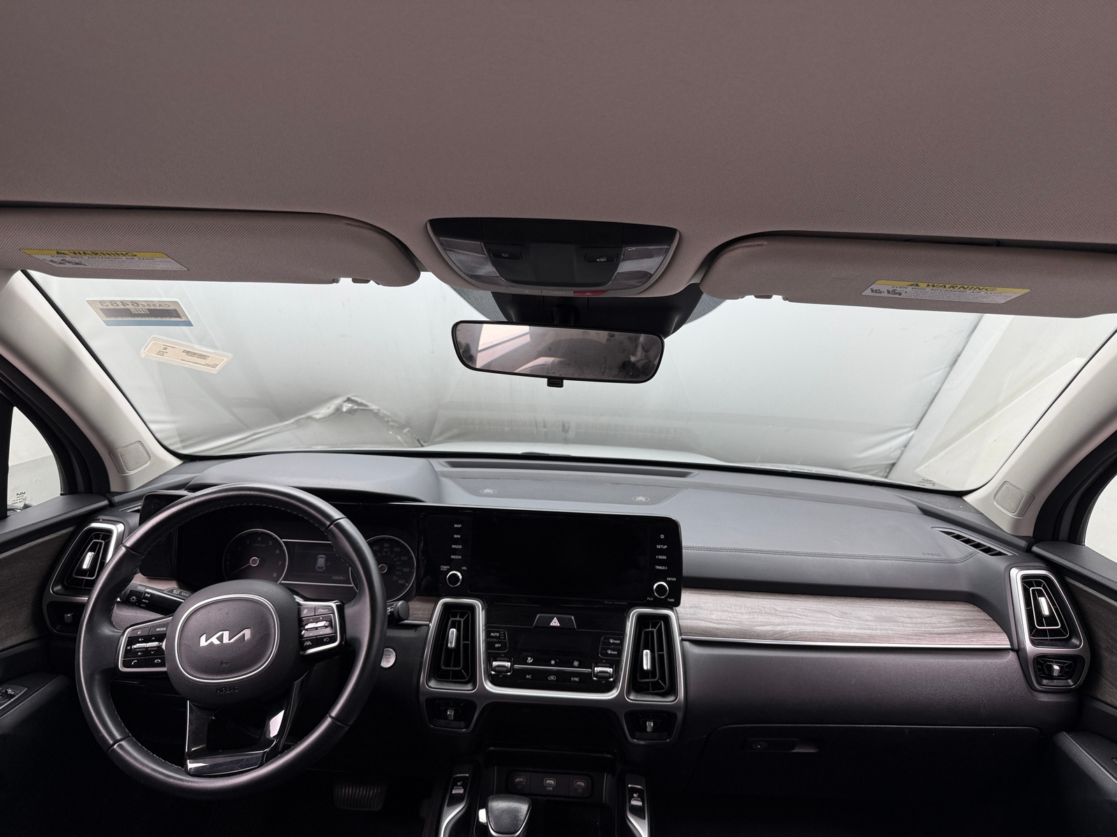 Thumbnail: 2022 Kia Sorento - 2