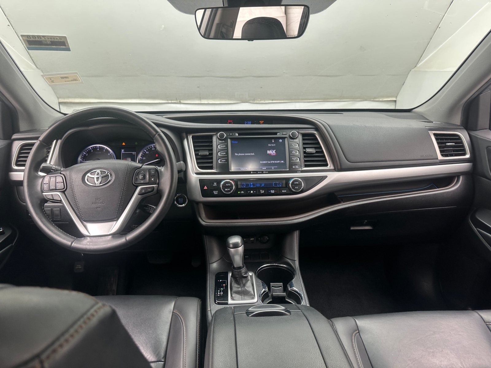 Thumbnail: 2019 Toyota Highlander - 2