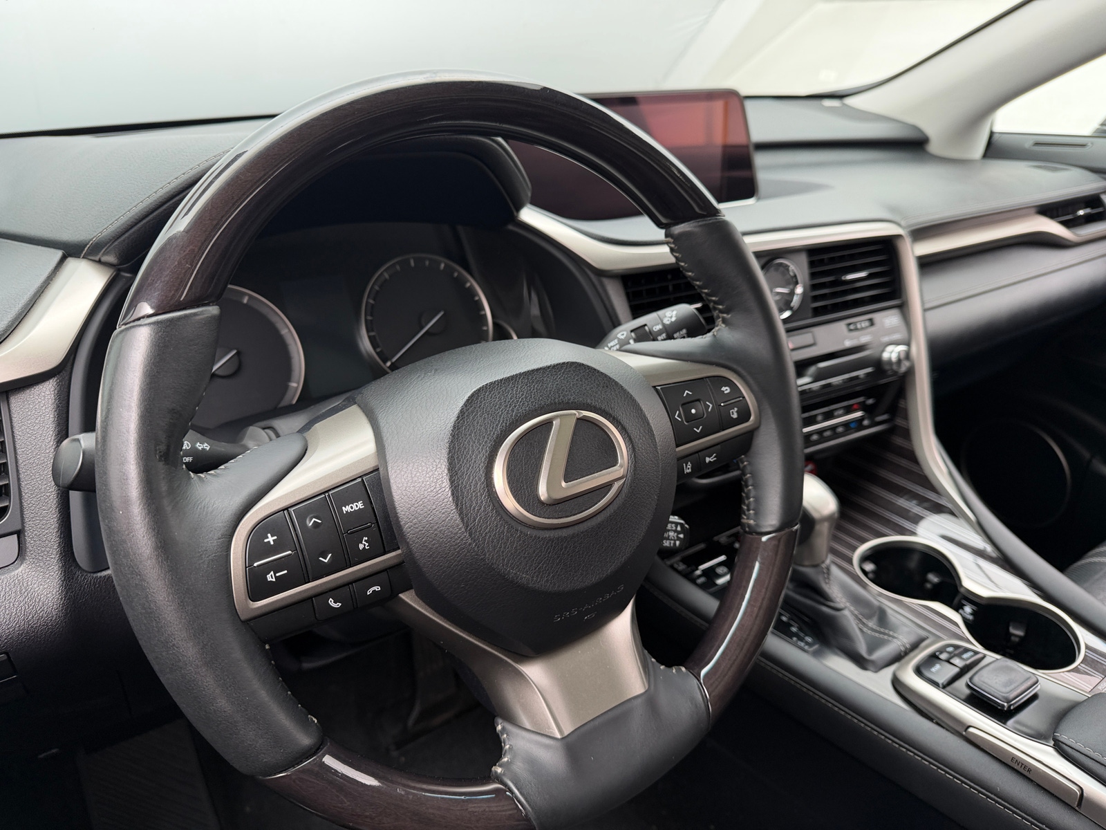 Thumbnail: 2016 Lexus RX - 4