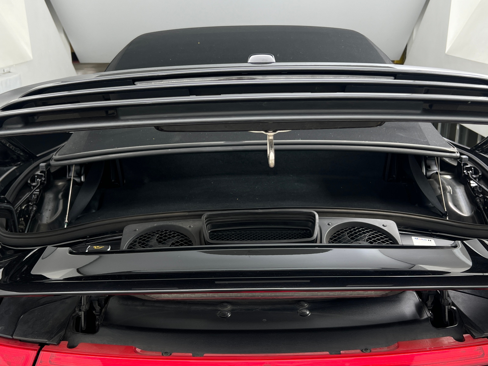 Thumbnail: 2014 Porsche 911 - 6