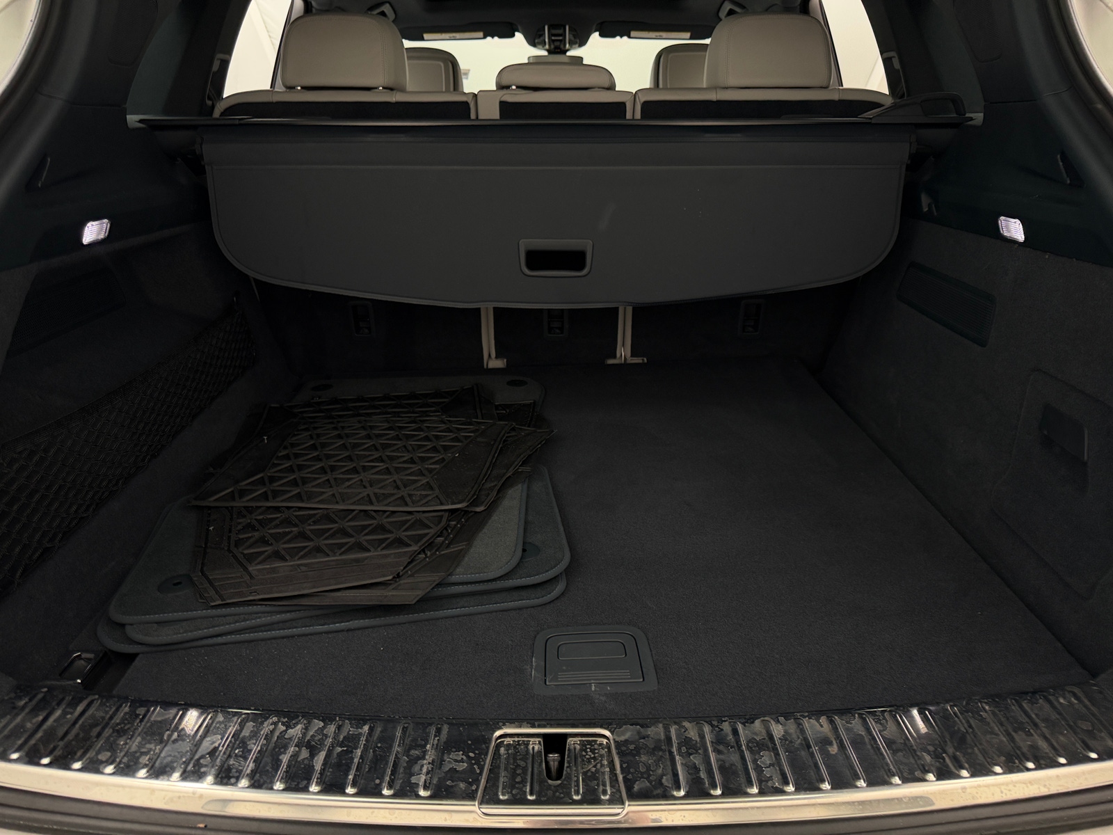 Thumbnail: 2023 Porsche Cayenne - 7