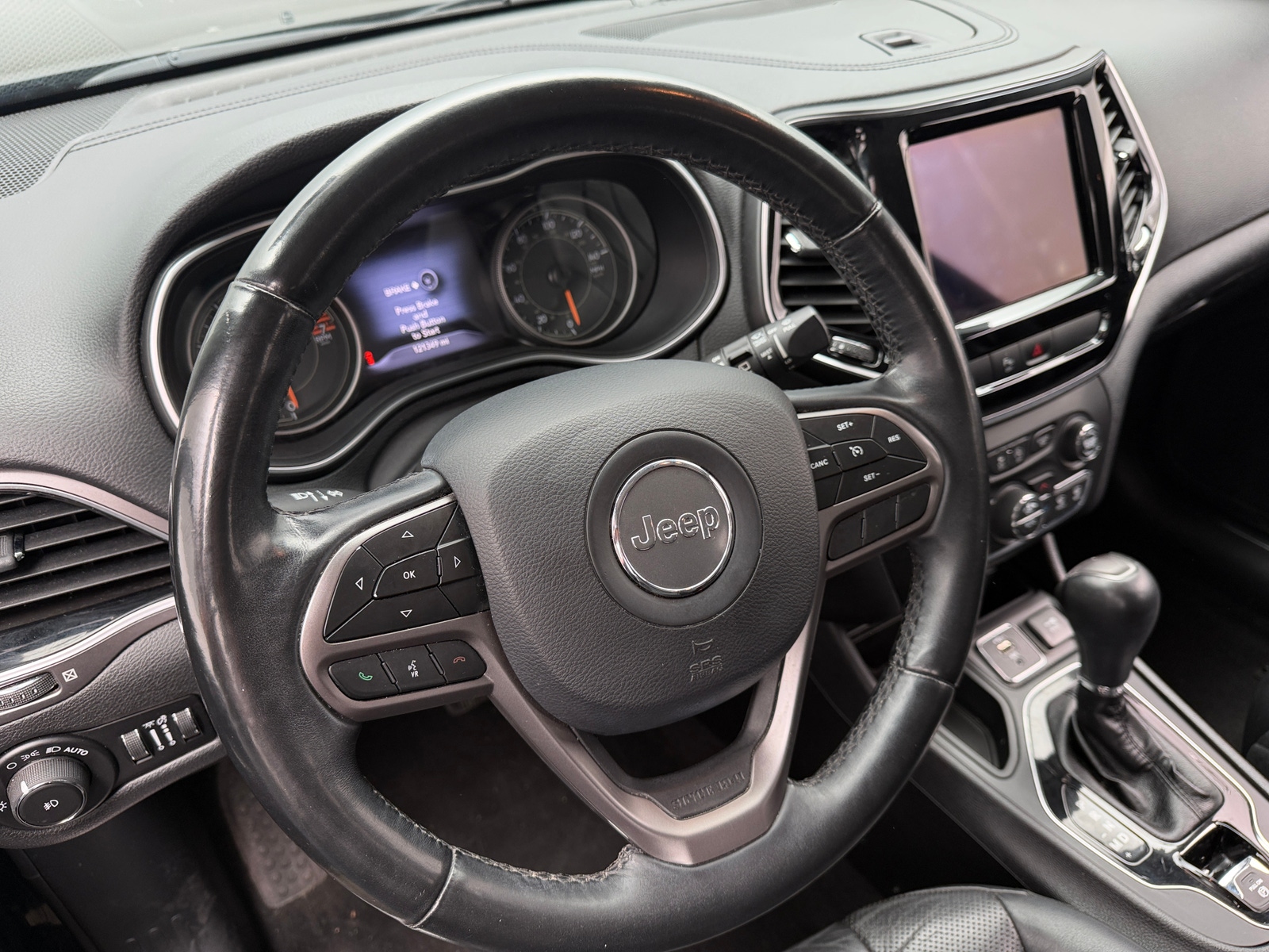 Thumbnail: 2019 Jeep Cherokee - 4