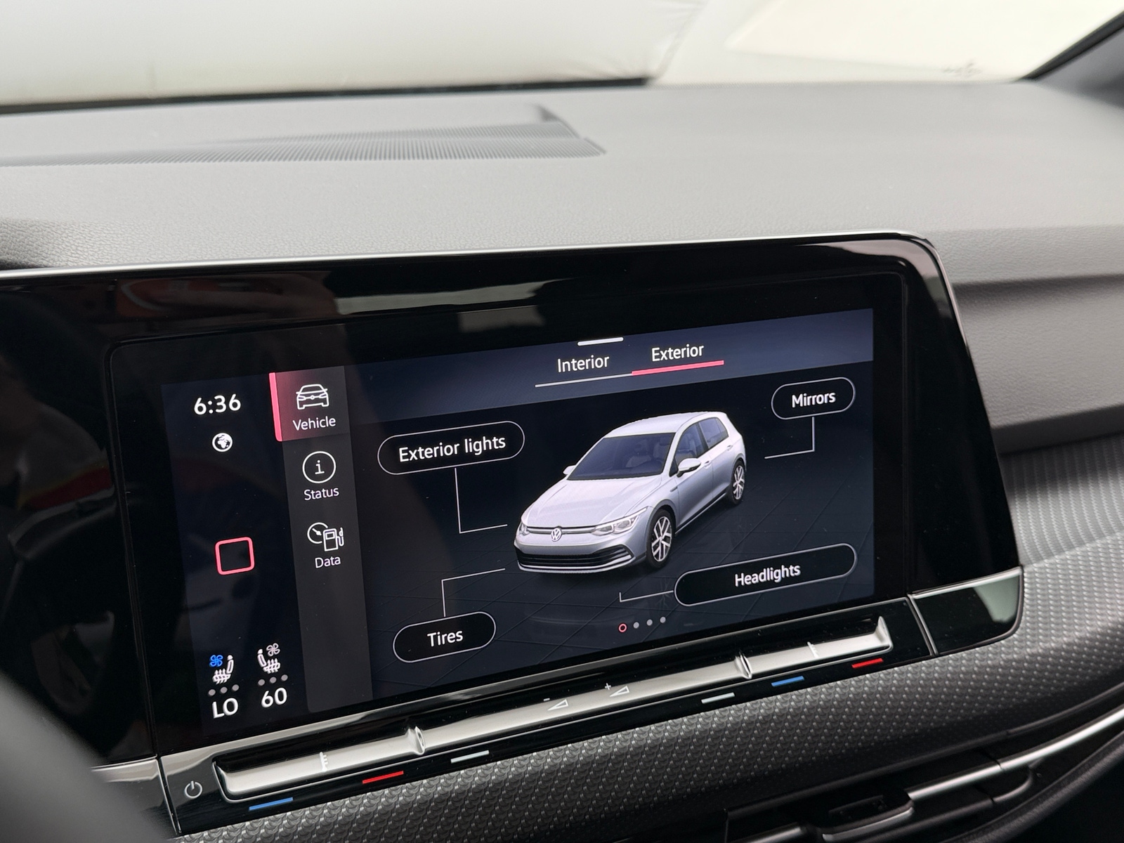 Thumbnail: 2024 Volkswagen Golf - 4