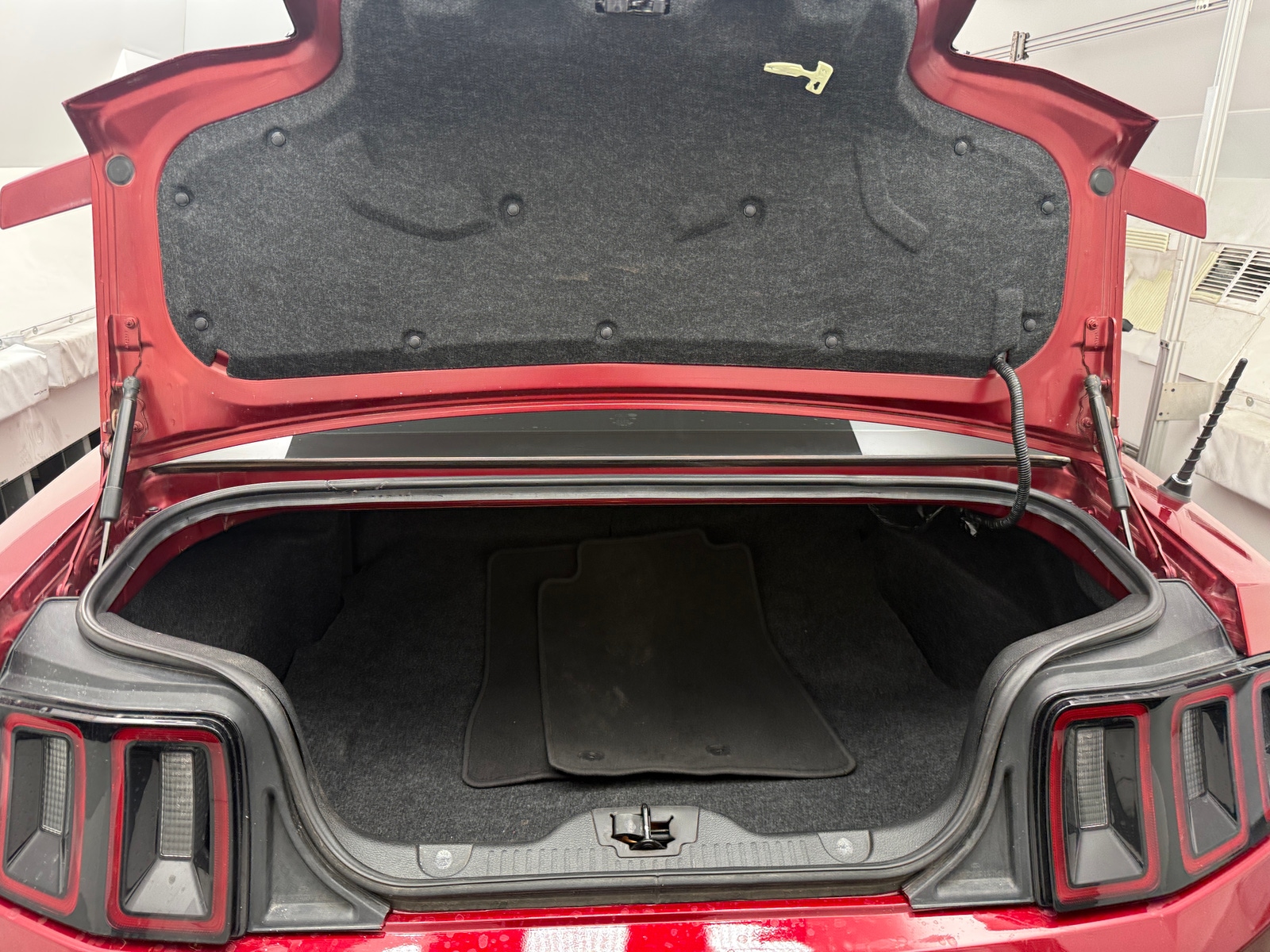 Thumbnail: 2014 Ford Mustang - 5