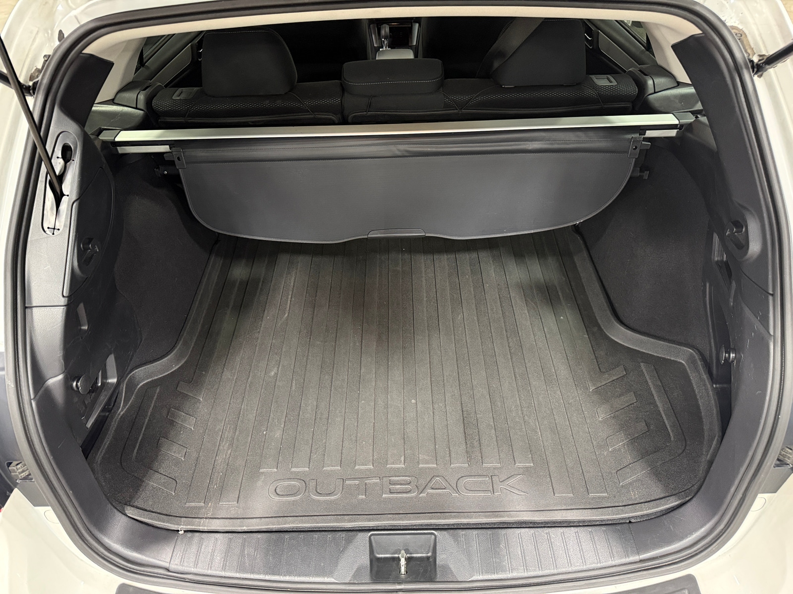 Thumbnail: 2016 Subaru Outback - 7