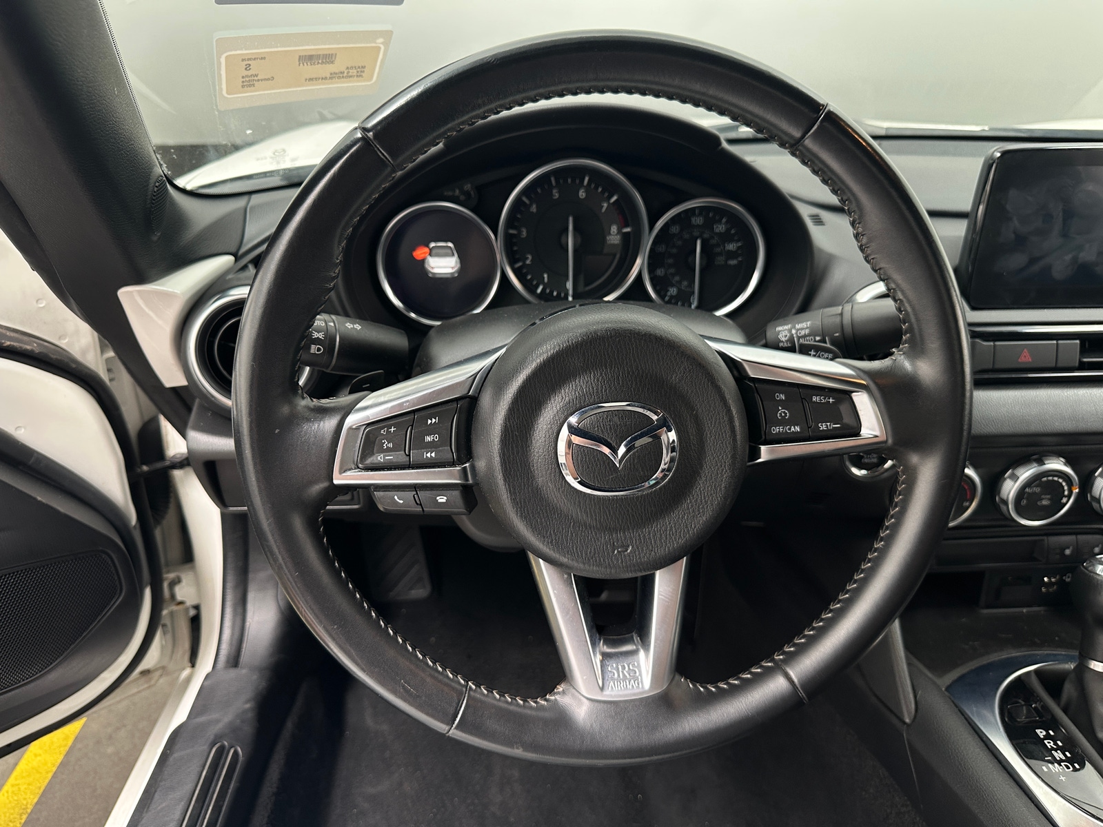 Thumbnail: 2020 Mazda MX-5 Miata - 4