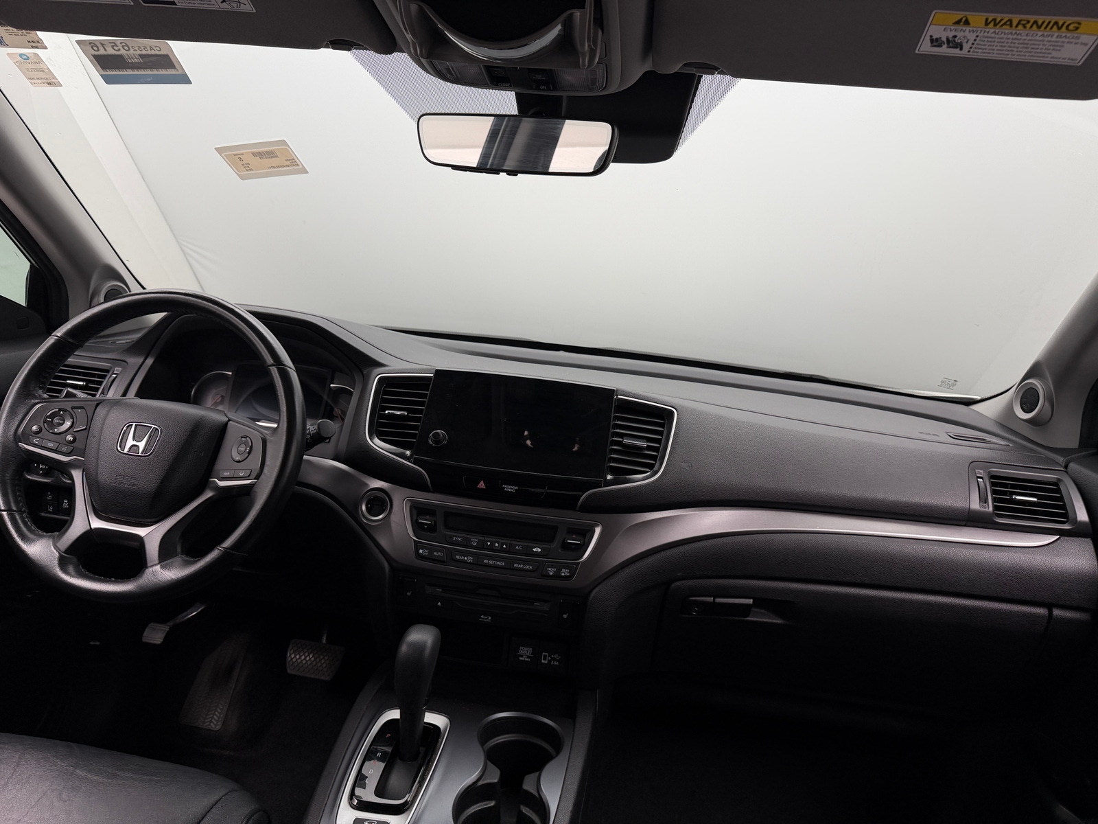 Thumbnail: 2019 Honda Pilot - 2