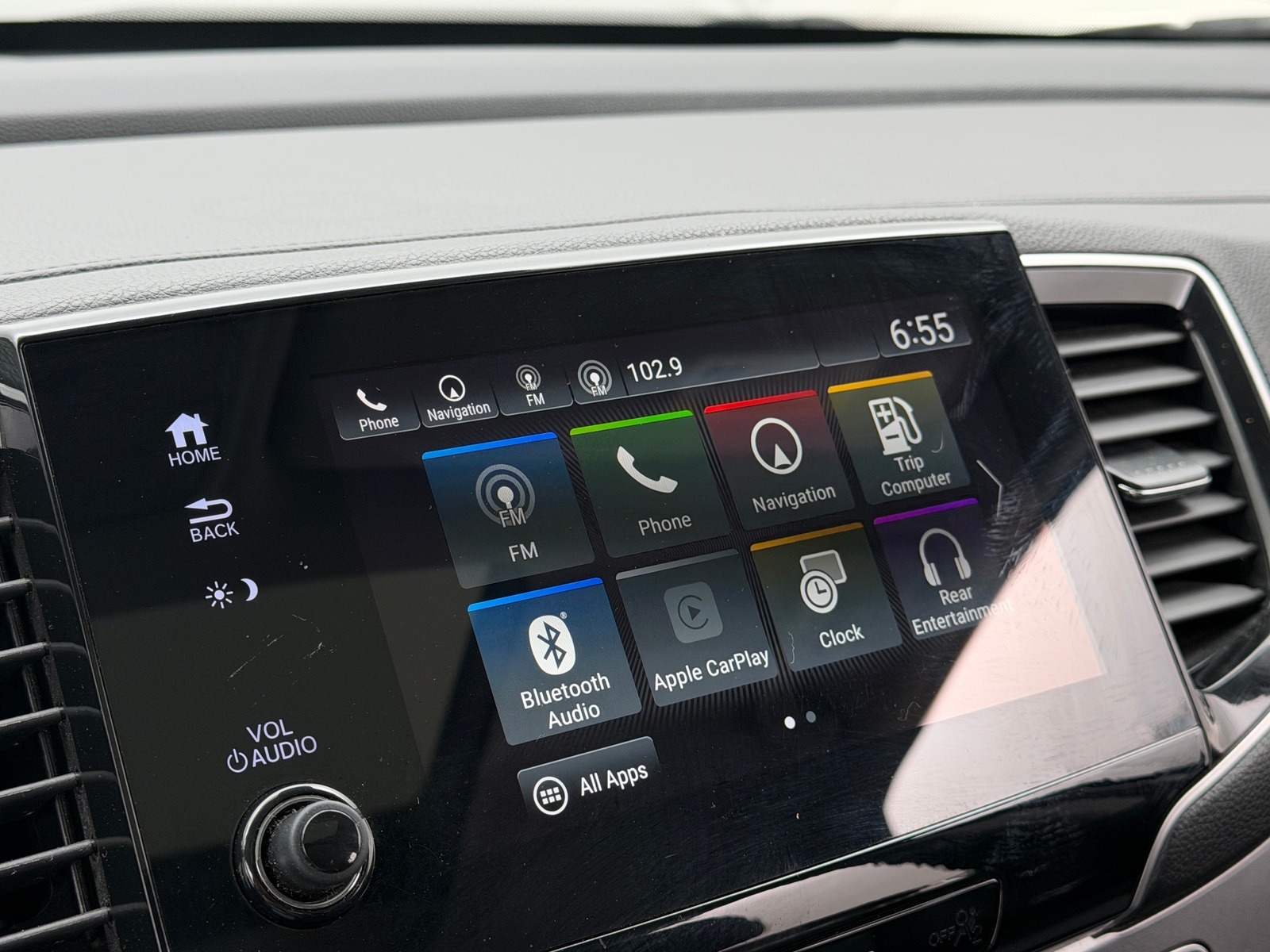 Thumbnail: 2019 Honda Pilot - 3