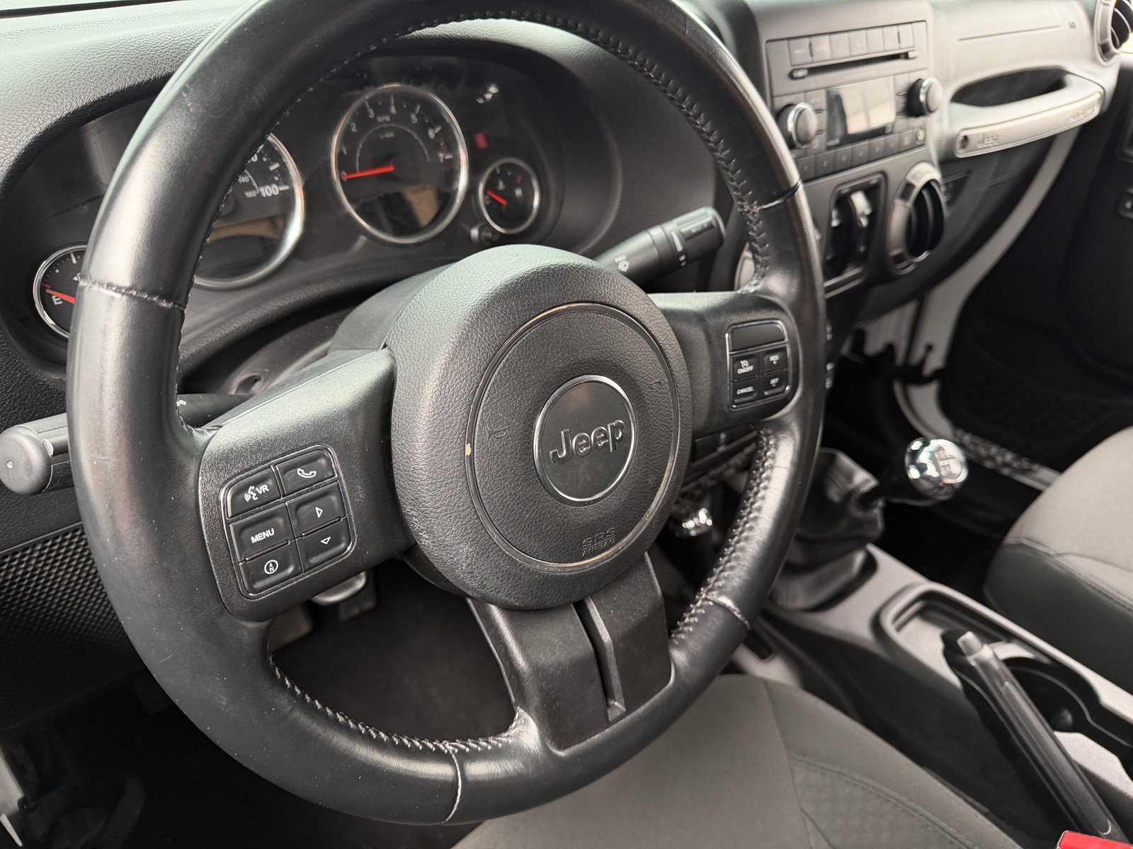 Thumbnail: 2016 Jeep Wrangler - 5