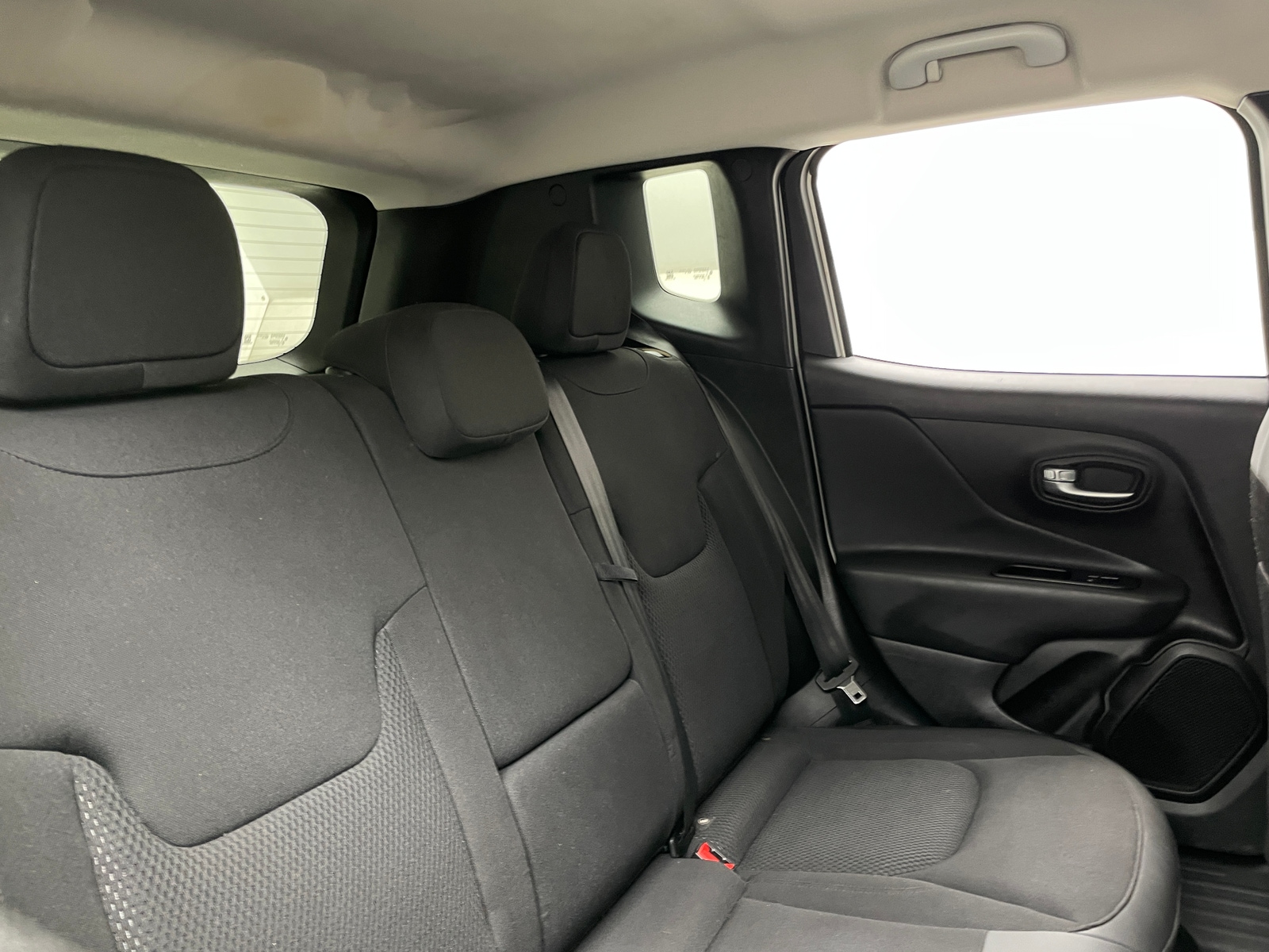 Thumbnail: 2020 Jeep Renegade - 6