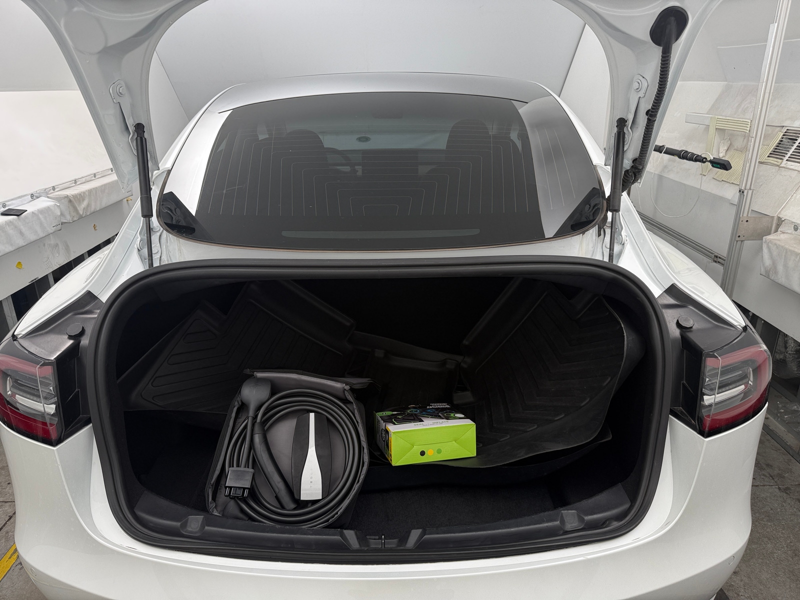 Thumbnail: 2020 Tesla Model 3 - 6