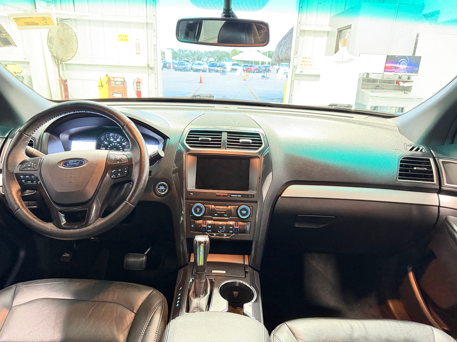 Thumbnail: 2017 Ford Explorer - 2