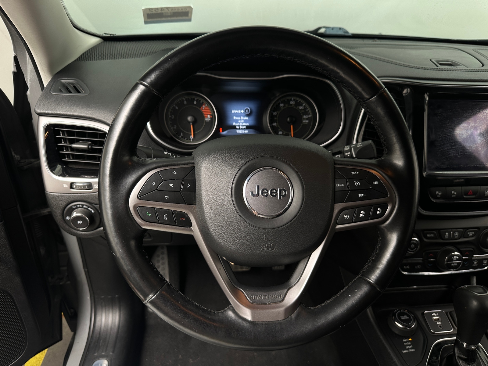 Thumbnail: 2021 Jeep Cherokee - 4