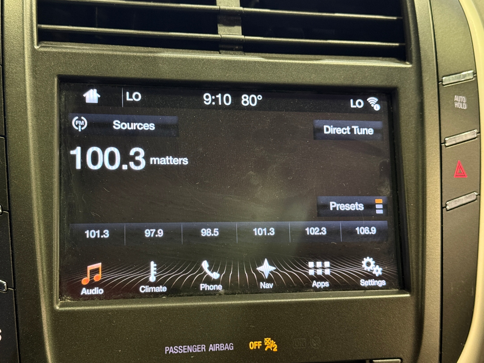 Thumbnail: 2017 Lincoln MKC - 3