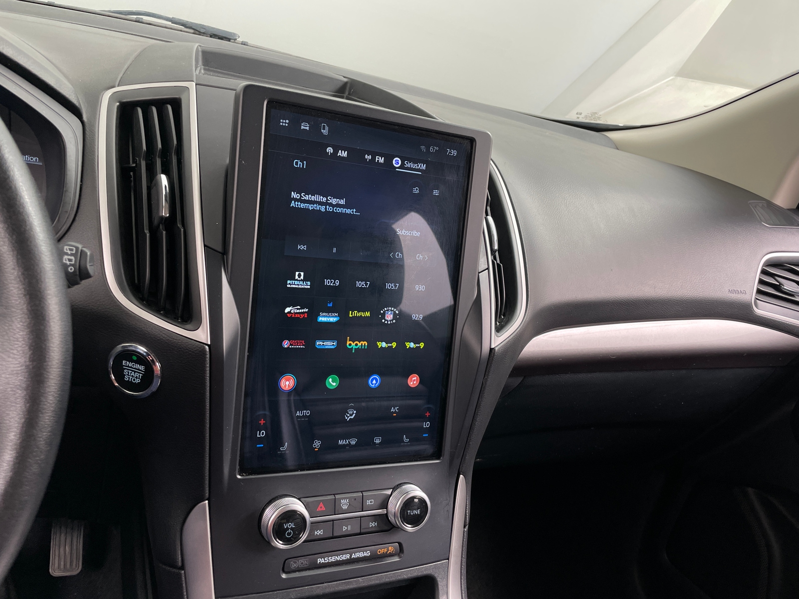 Thumbnail: 2024 Ford Edge - 3