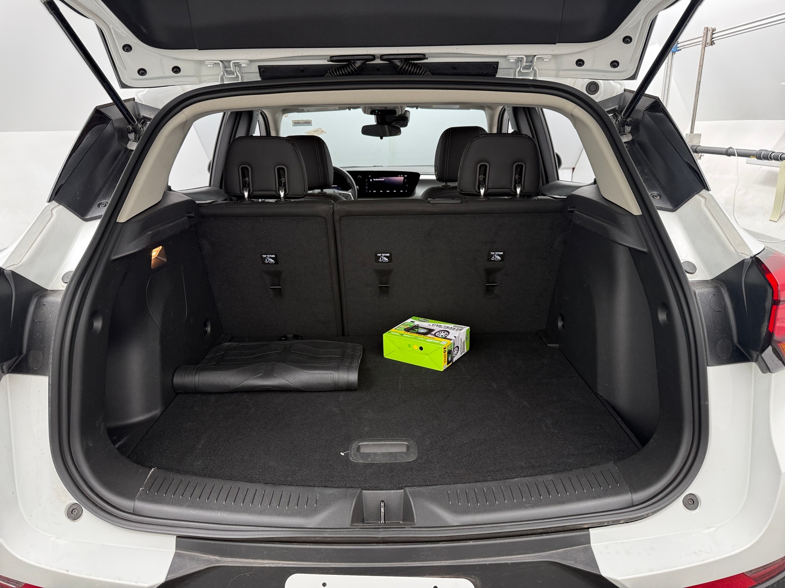 Thumbnail: 2026 Buick Encore GX - 6
