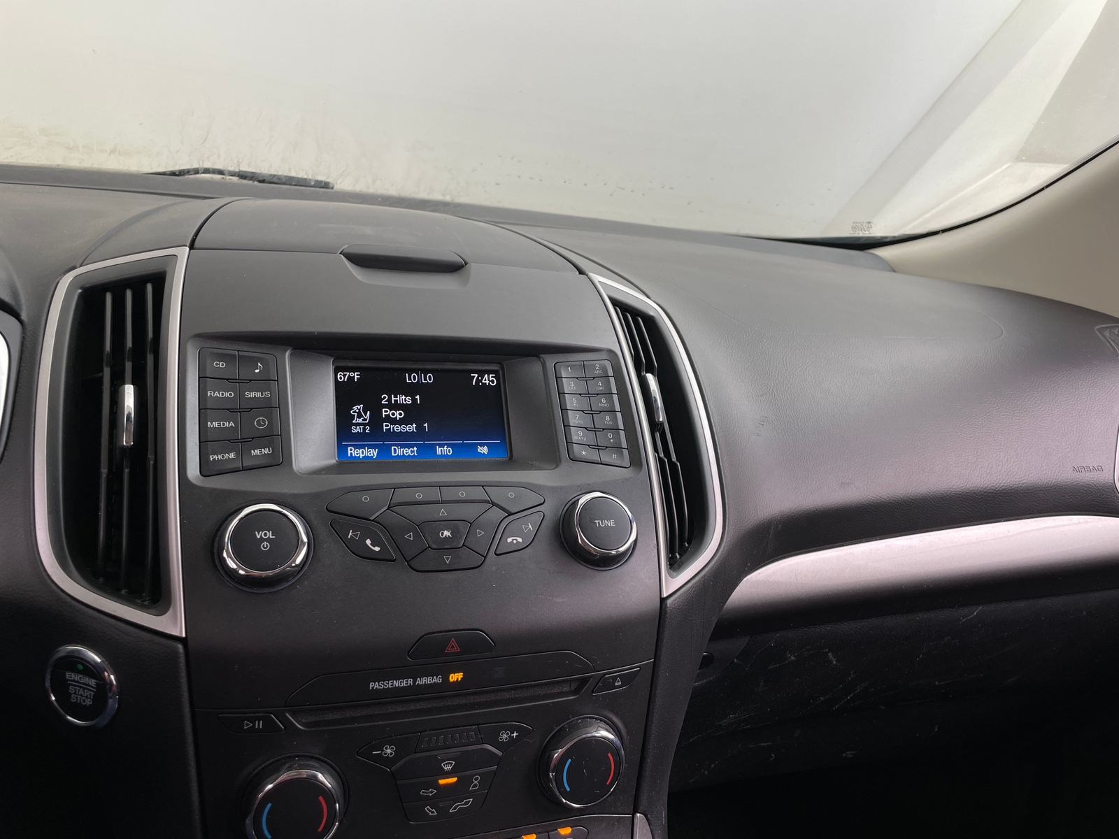 Thumbnail: 2018 Ford Edge - 4