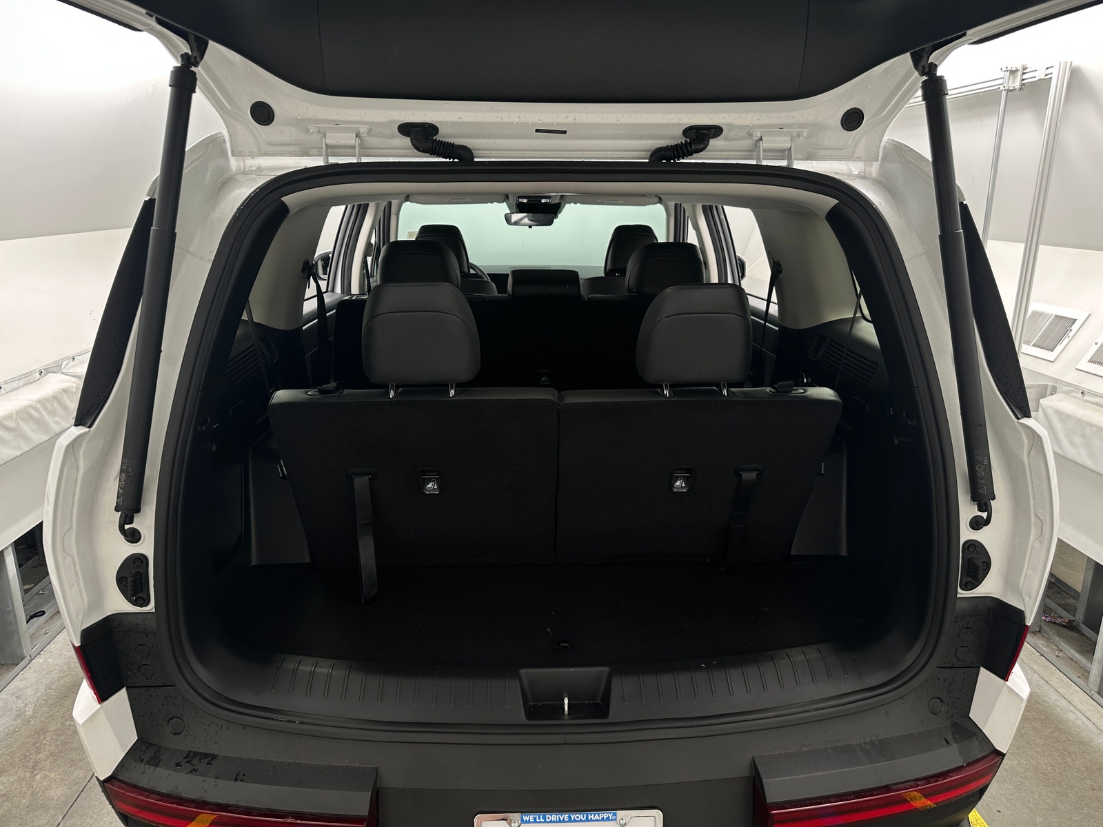 Thumbnail: 2026 Hyundai Santa Fe - 6