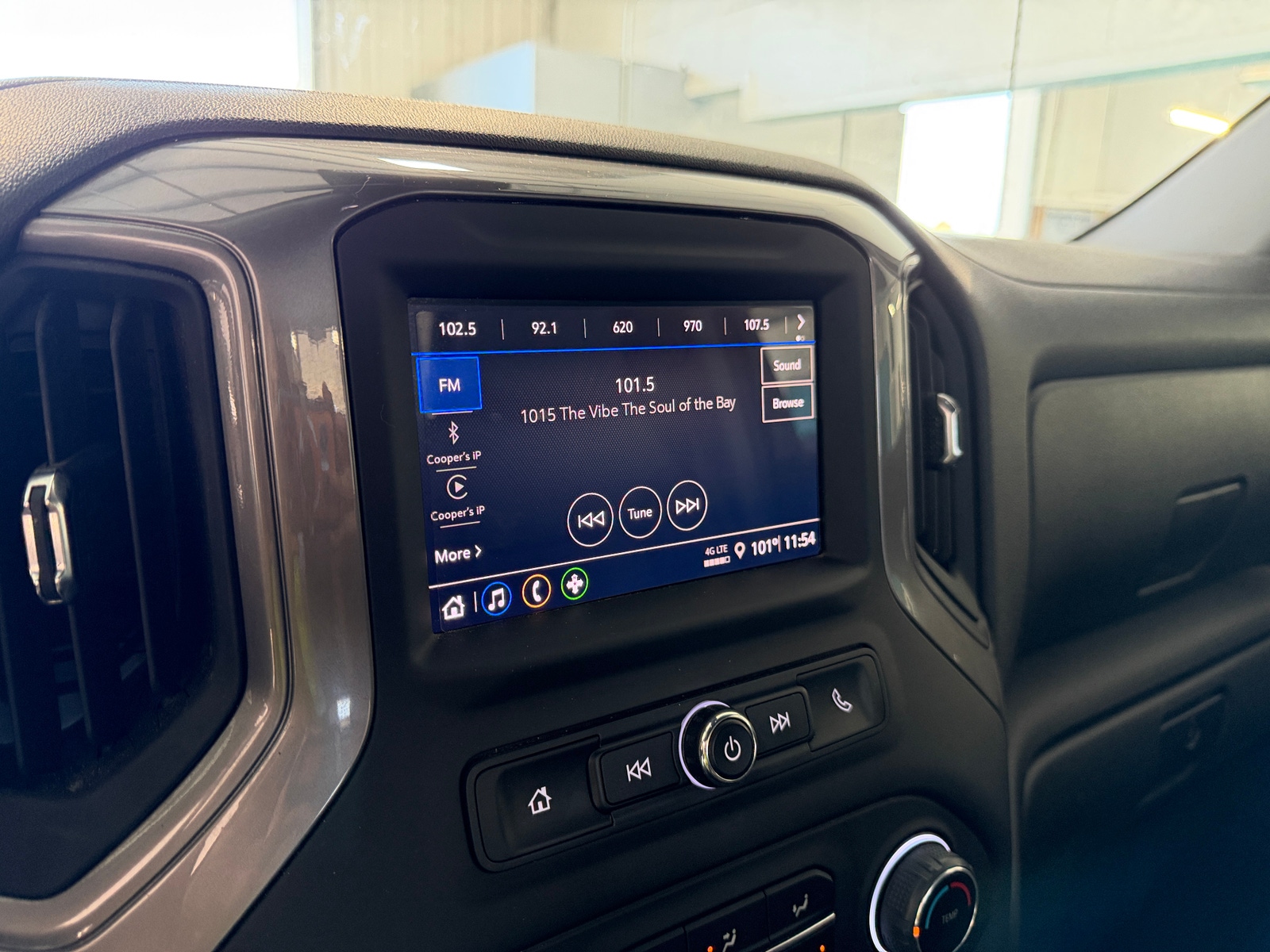 Thumbnail: 2024 Chevrolet Silverado 1500 - 4
